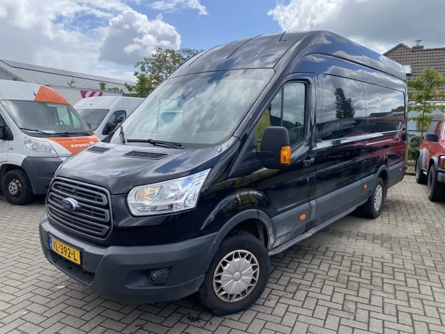 Ford Transit 350 2.2 TDCI L4H3 2015 EXPORT Zwart - 1