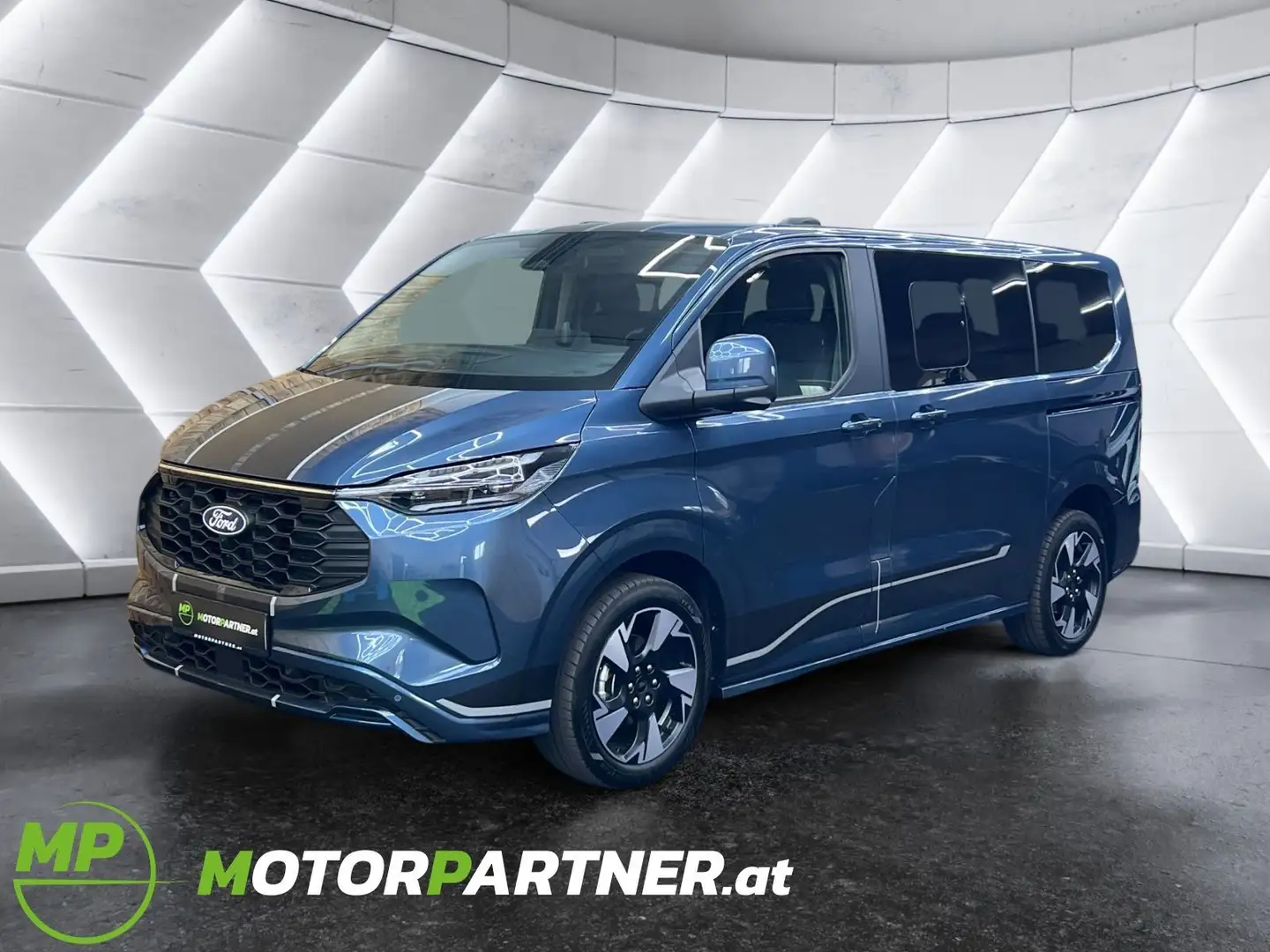 Ford Tourneo Custom L1 Sport | PHEV | Bus 8-Sitze | Sofort verfügbar Blau - 1