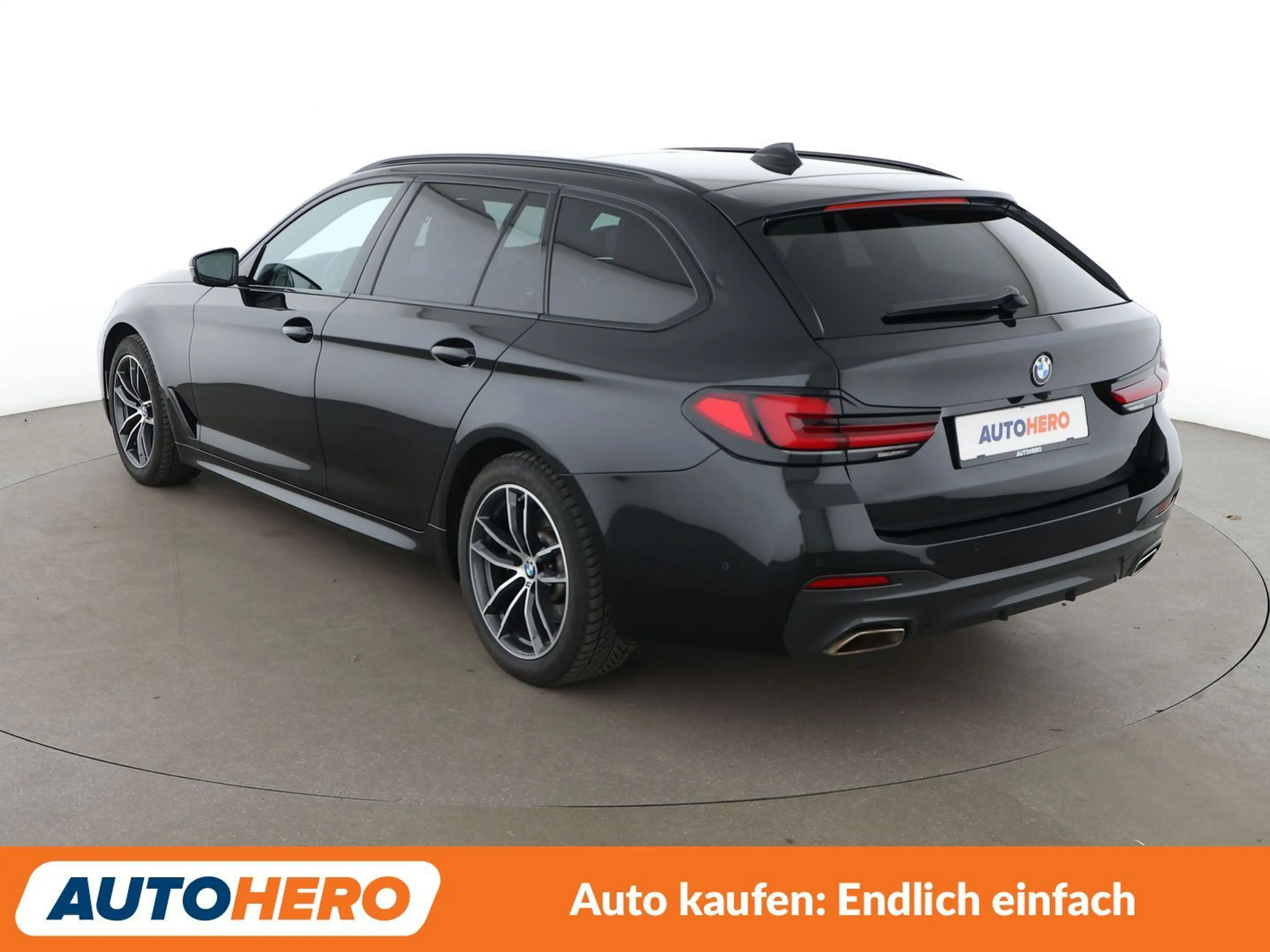 BMW 520 520i Mild-Hybrid M Sport Aut.*NAVI*VC*HUD*ACC*CAM* — photo 4