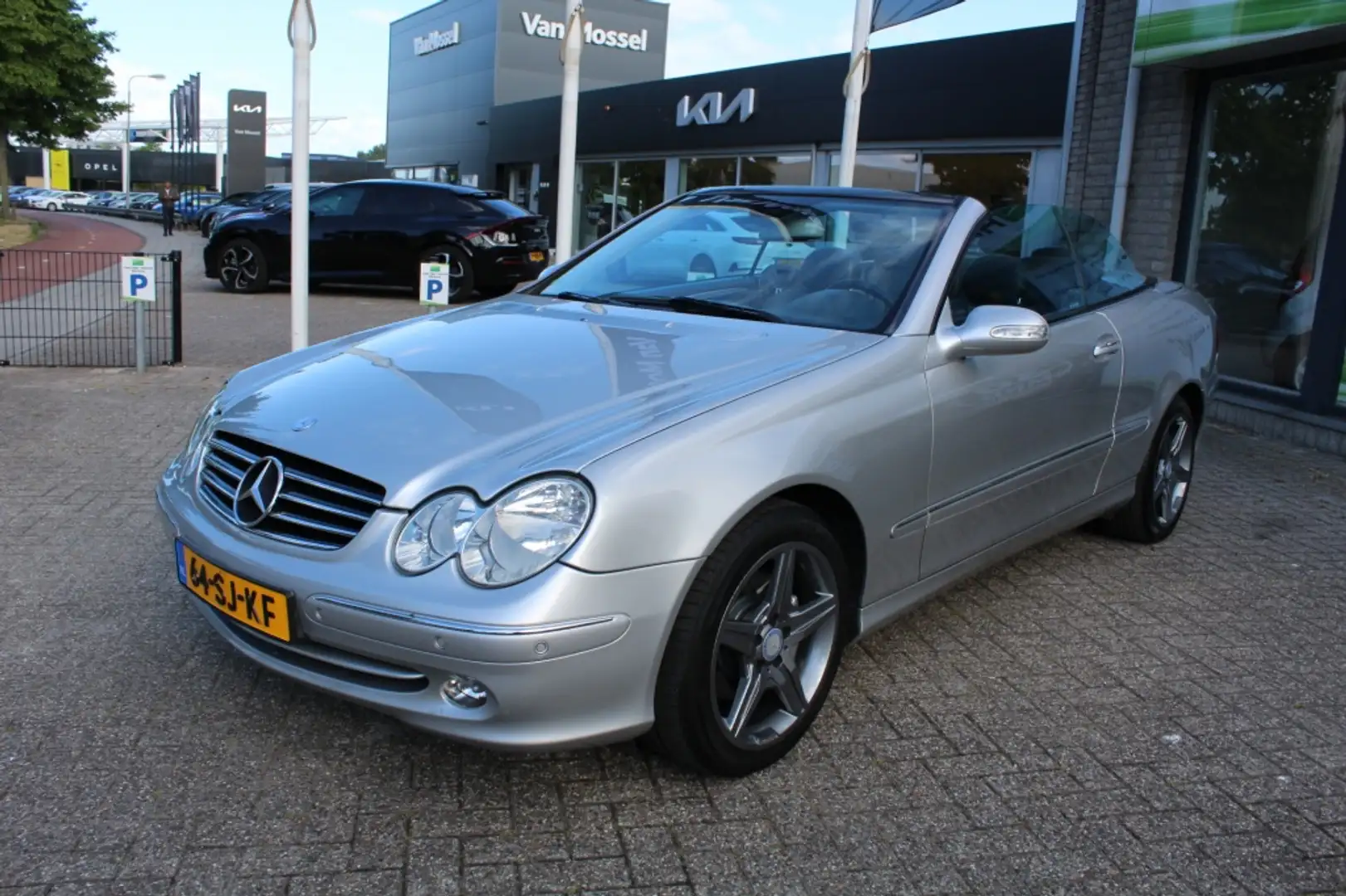 Mercedes-Benz CLK 240 Cabrio Avantgarde Gri - 2