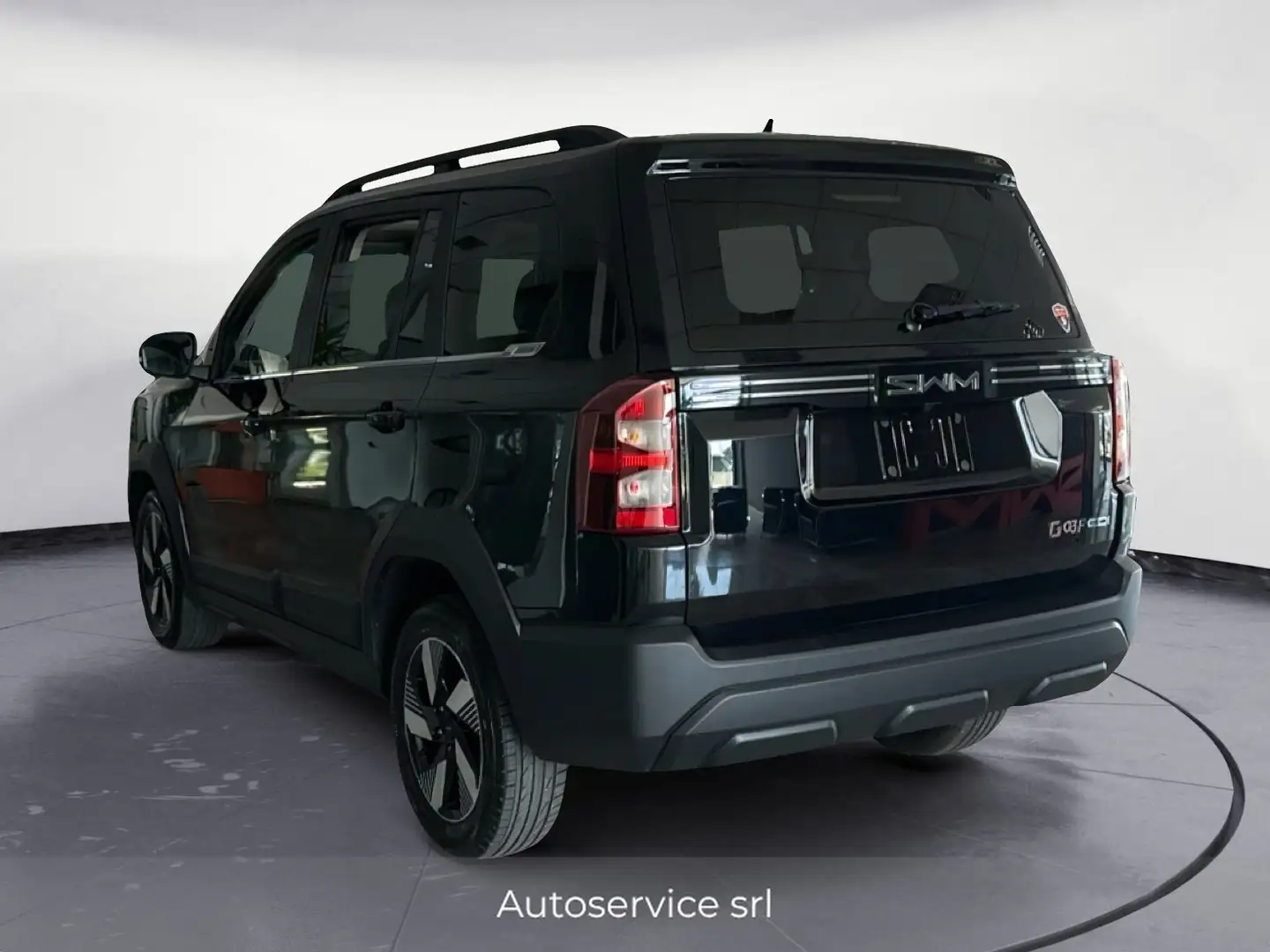 SWM G03F 1.5 PHEV eCVT Super Hybrid Schwarz - 2