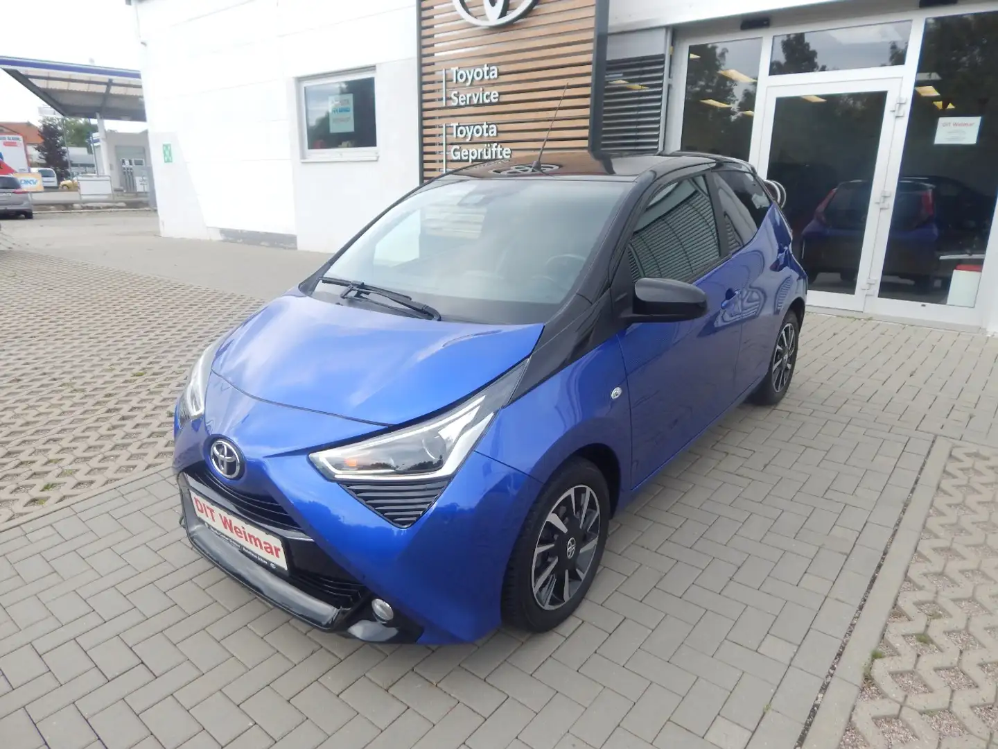 Toyota Aygo 1.0 x-final Kamera + Facelift +SpurH Blau - 2