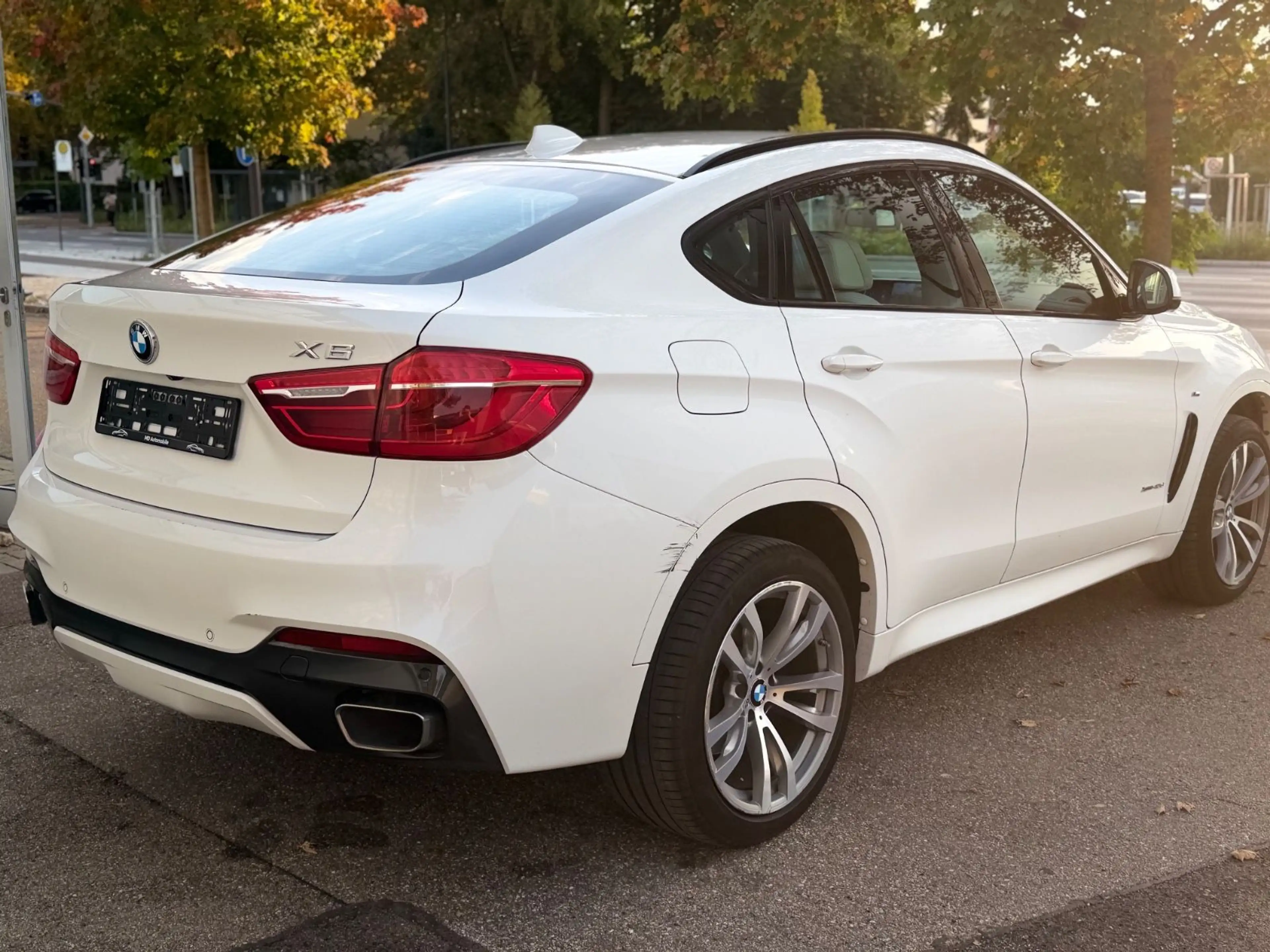 BMW X6 xDrive 40 d M-Packet — photo 7