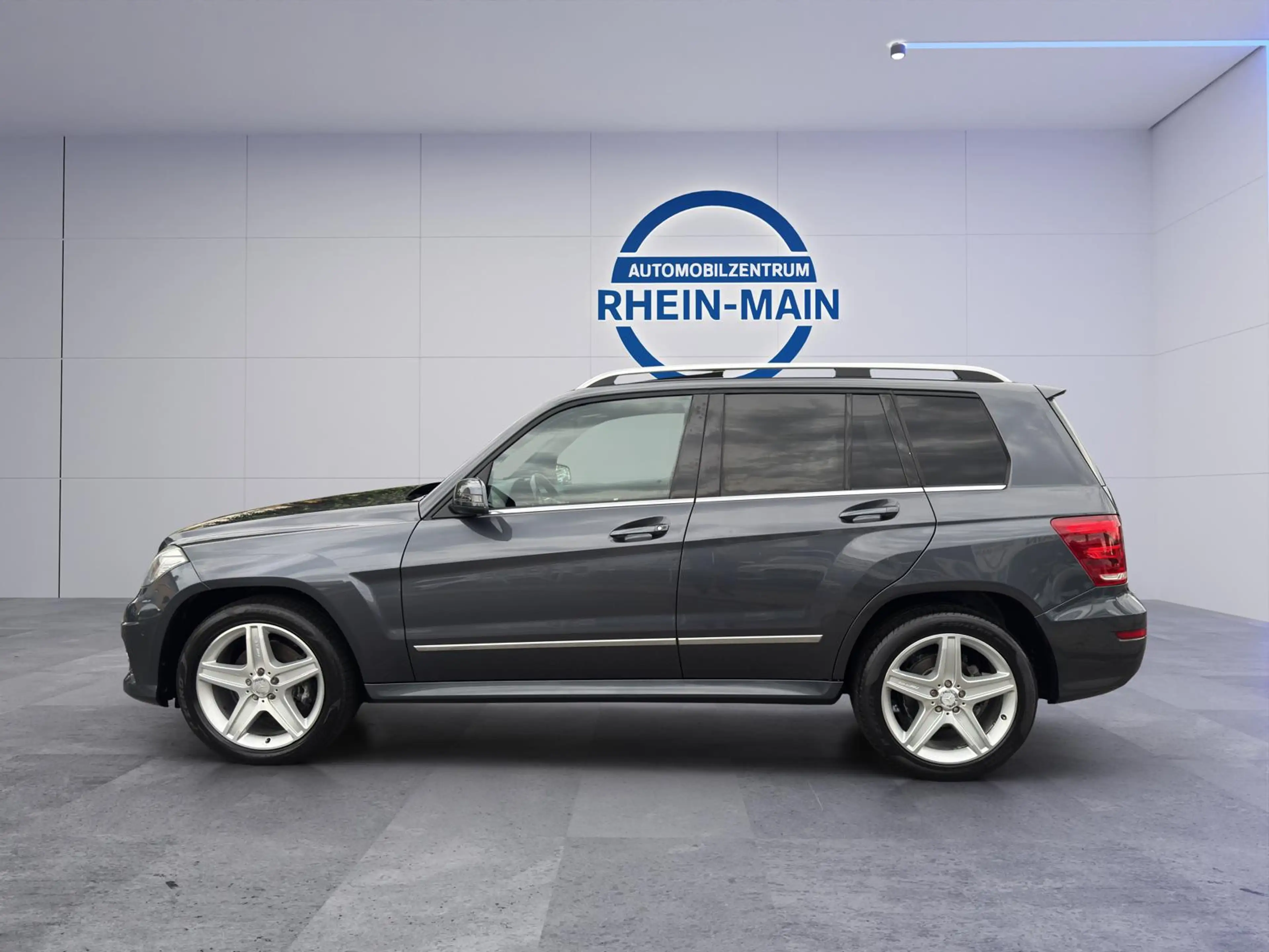 Mercedes-Benz GLK 250 CDI 4Matic AMG PANO HISTORIE! 19ZOLL AHK — photo 2