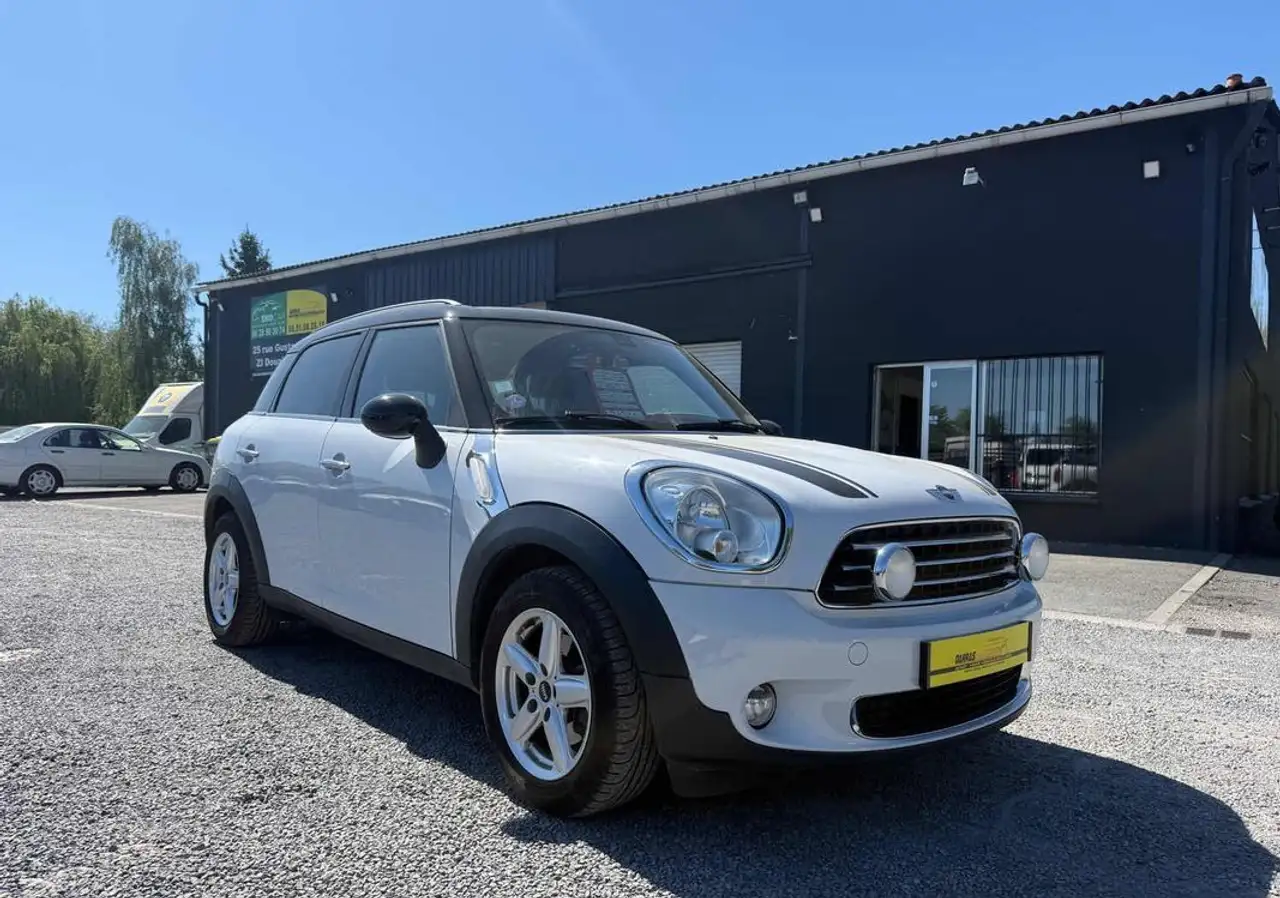 Mini Cooper Countryman 1l6 essence 120 chx pack business