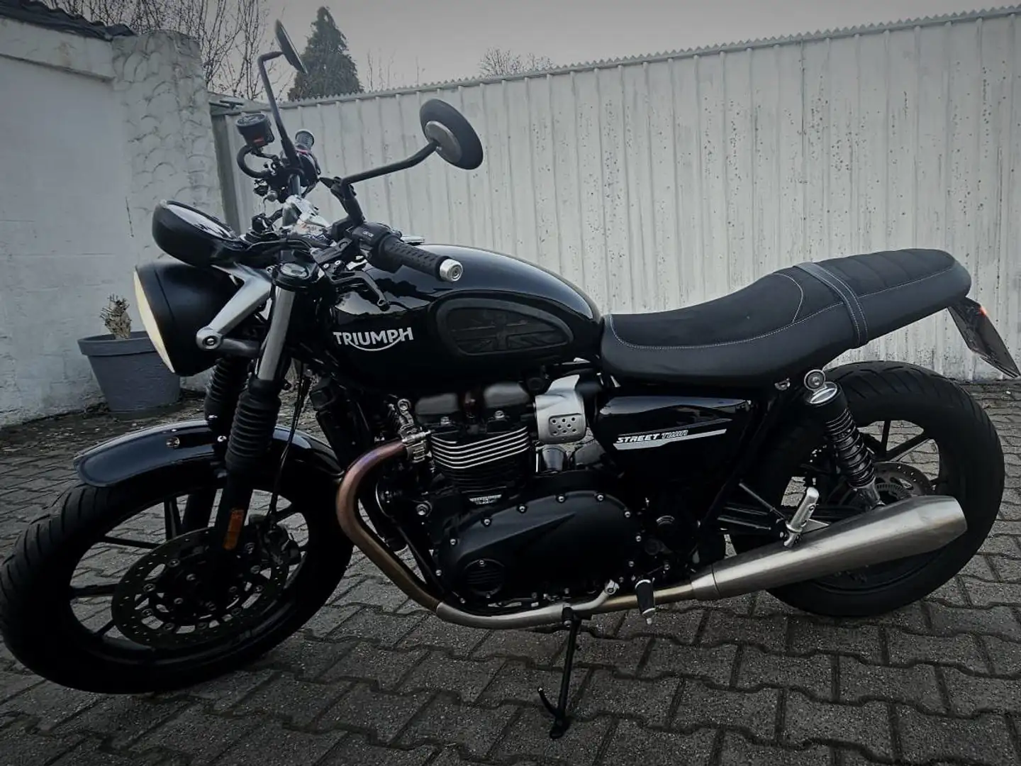 Triumph Street Twin Negru - 2