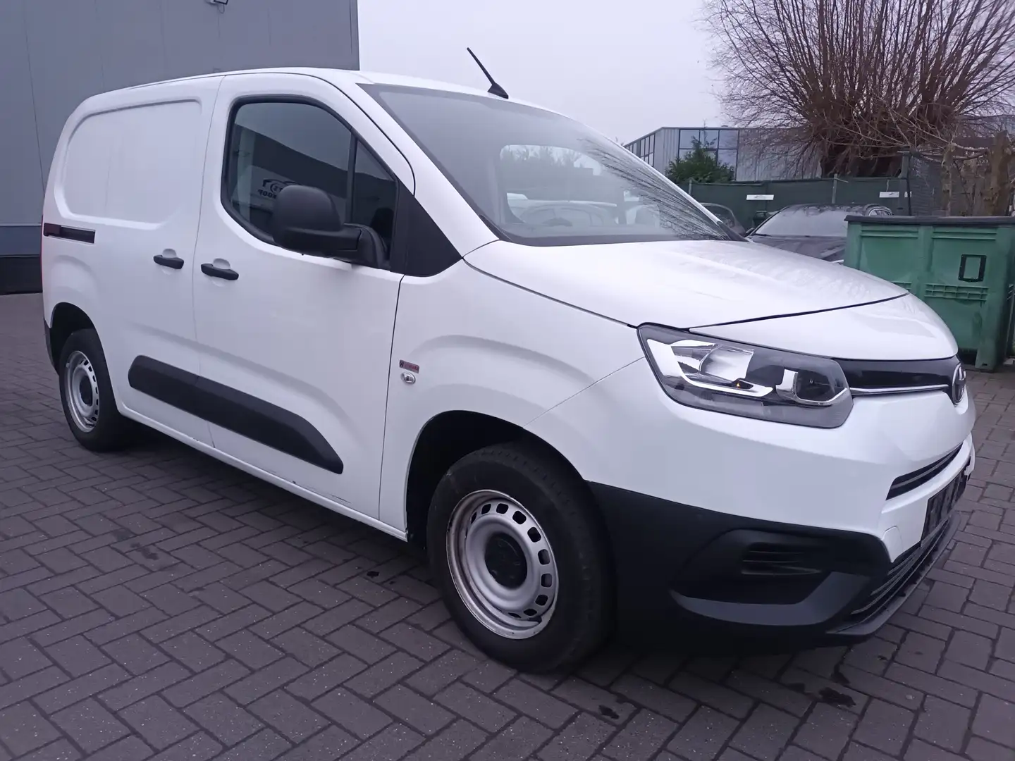 Toyota Proace City Proace City L1 1,5-l D-4D S Wit - 2