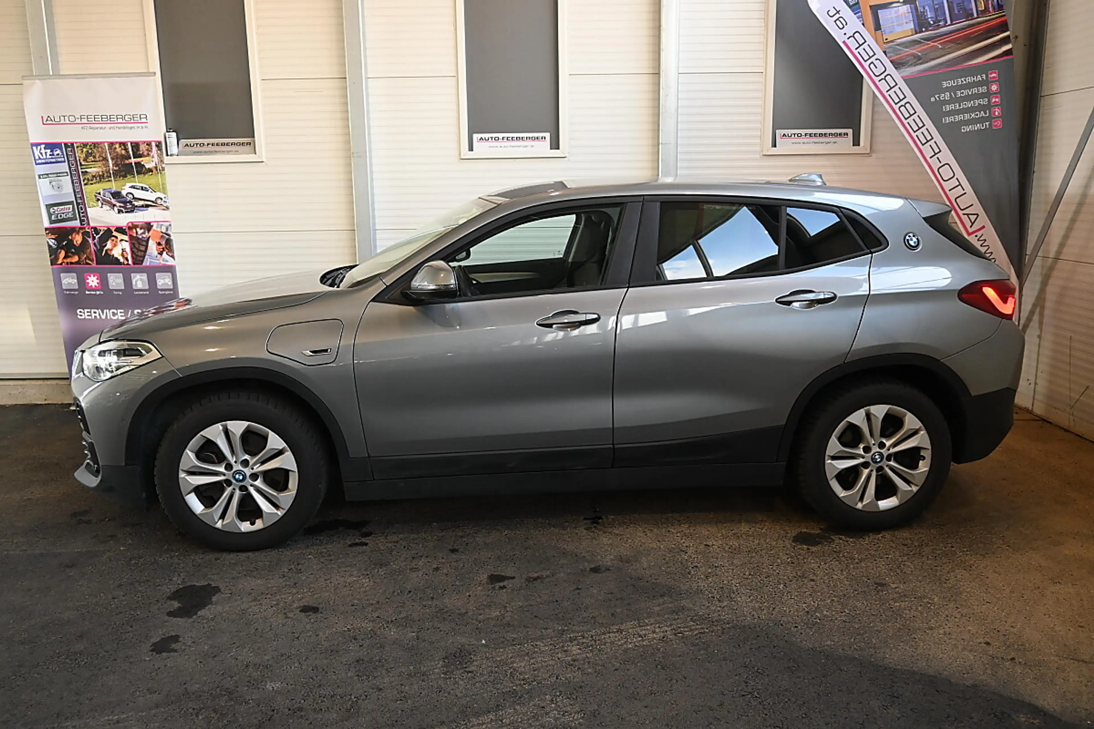 BMW X2 xDrive25e; Head-UP, LED, LEder, ACC, R-Kamera, ... — photo 7