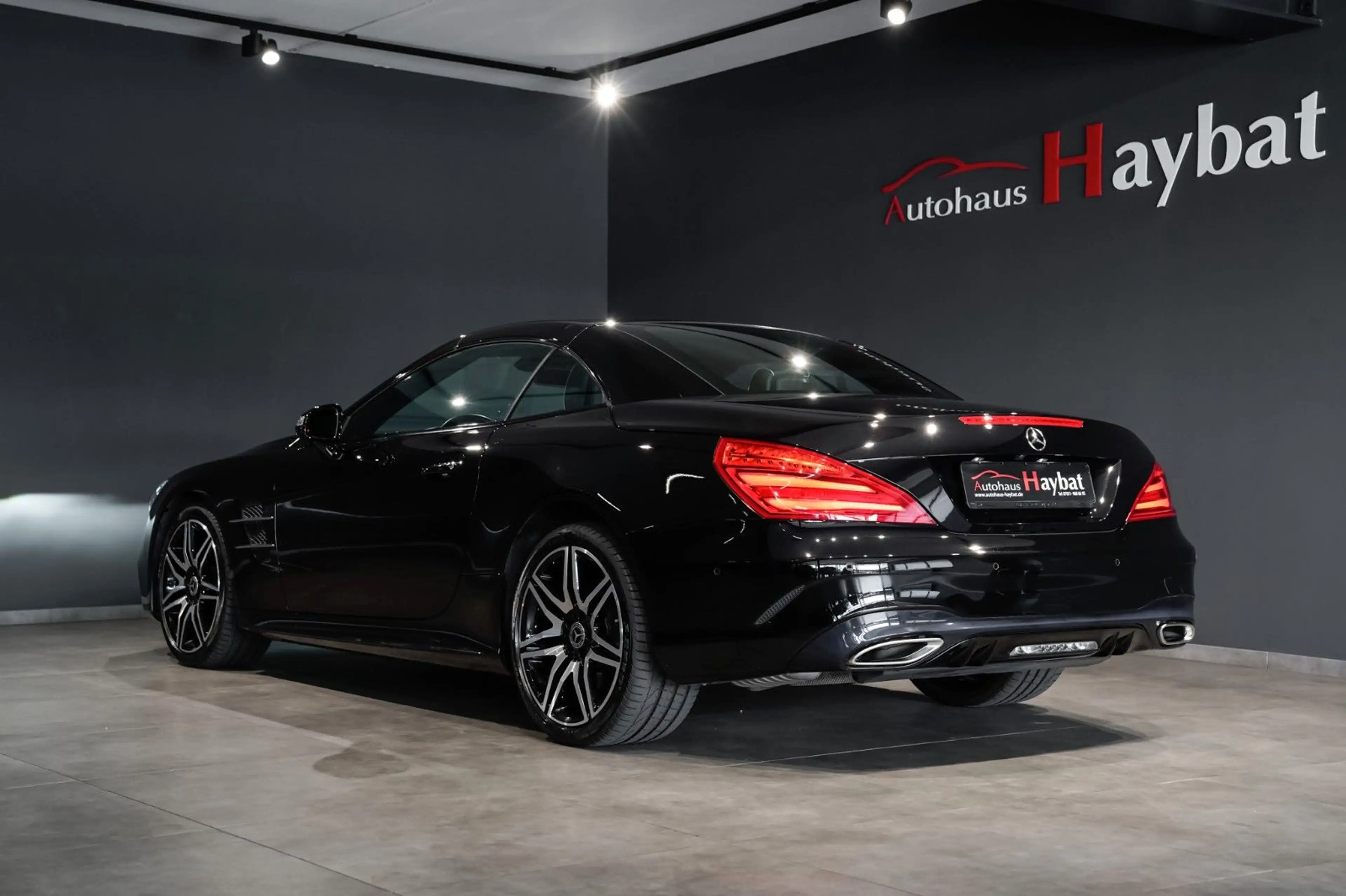 Mercedes-Benz SL 400 AMG Night-Airscarf-MagicSky-Sitzklima — photo 11