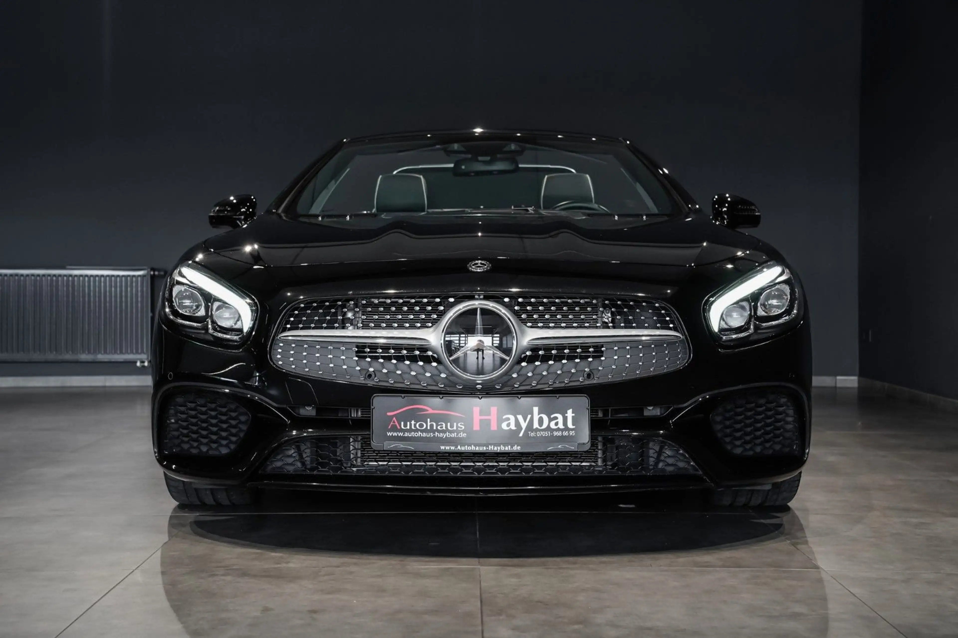 Mercedes-Benz SL 400 AMG Night-Airscarf-MagicSky-Sitzklima — photo 2