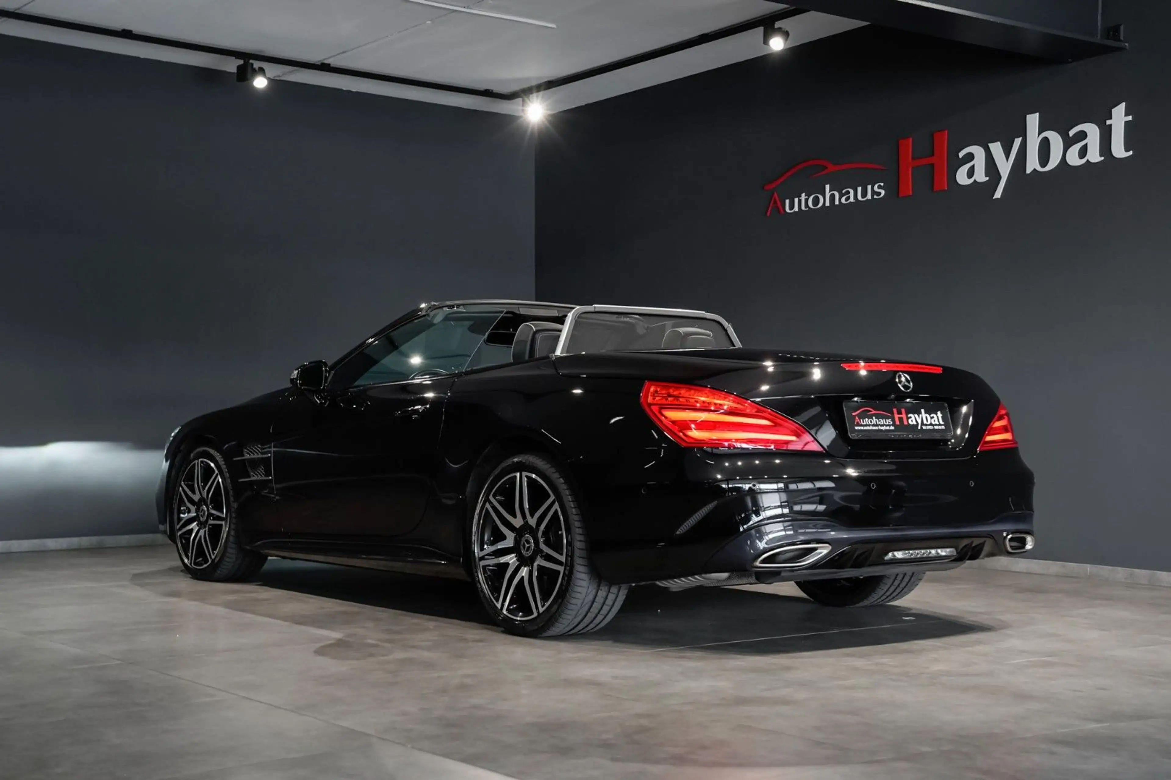 Mercedes-Benz SL 400 AMG Night-Airscarf-MagicSky-Sitzklima — photo 6
