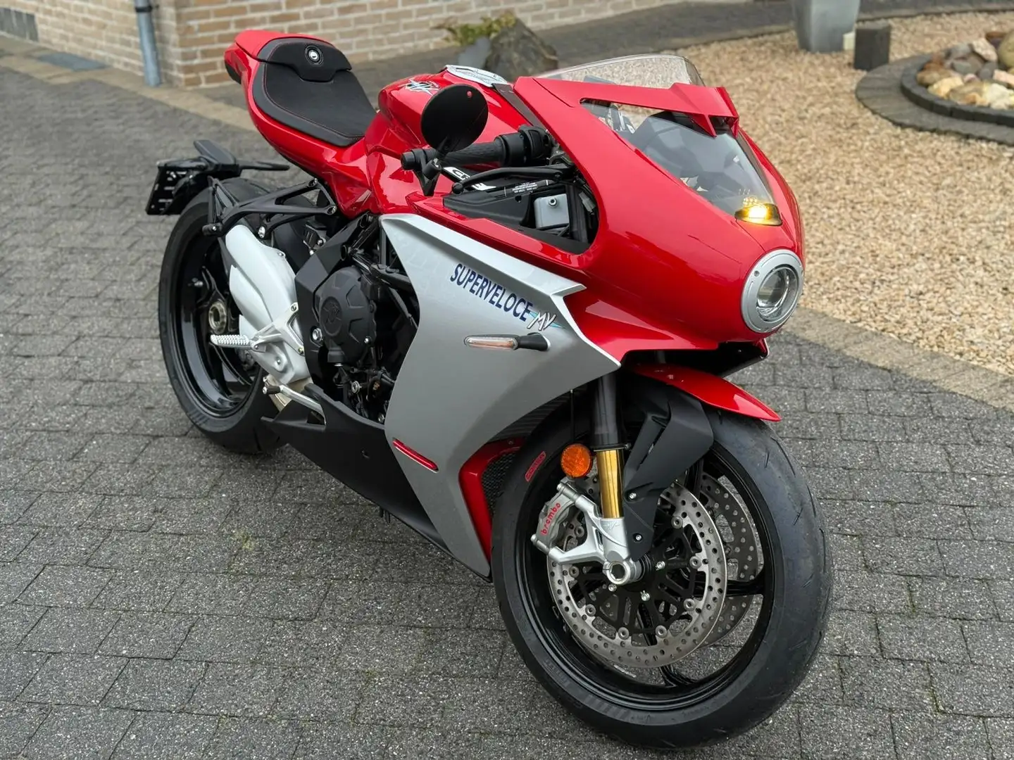 MV Agusta Superveloce 800 NIEUW 12KM SHOWROOMSTAAT Led ROOD Rot - 2