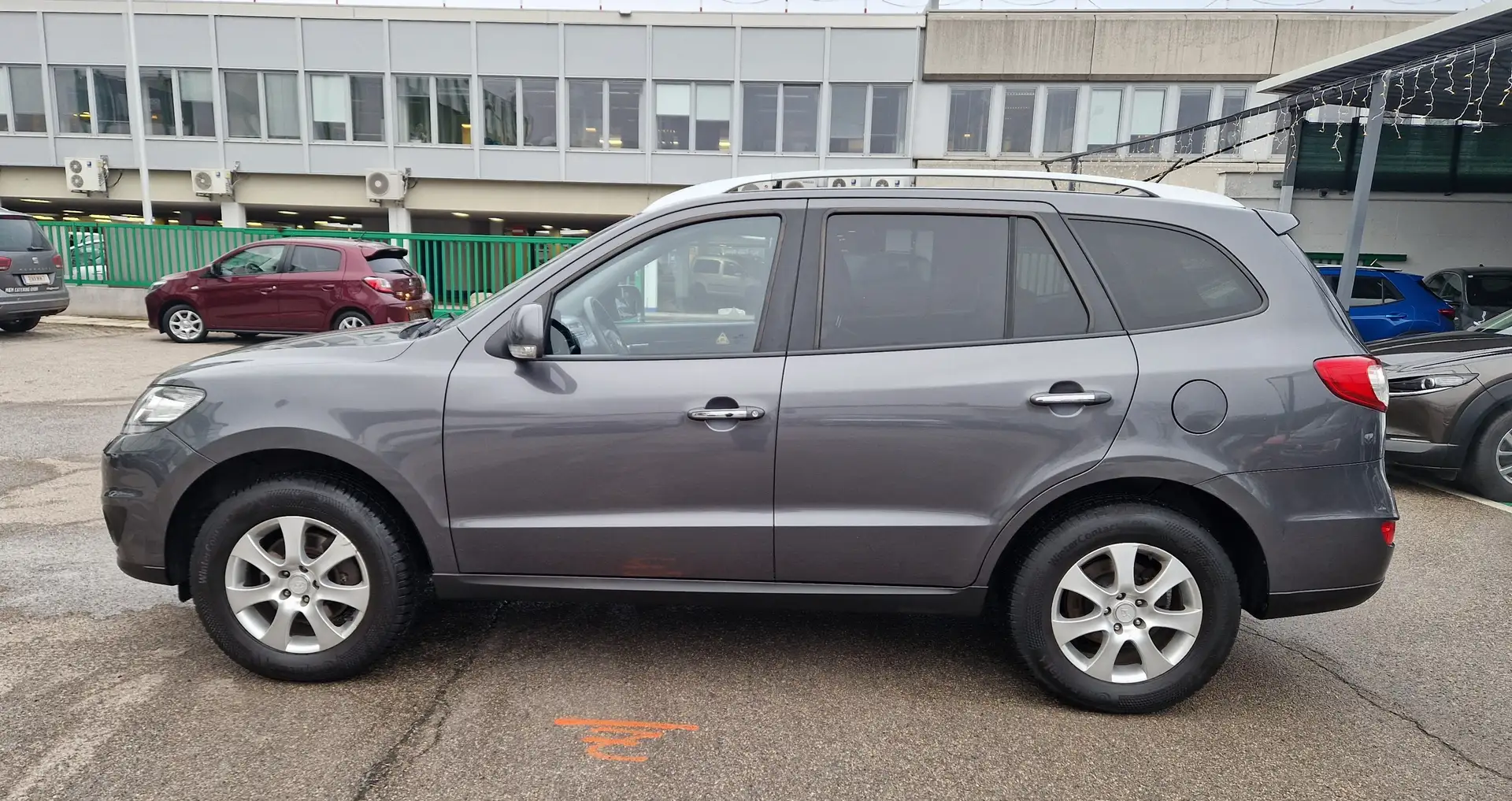 Hyundai SANTA FE Santa Fe 2.2 CRDI Premium 4WD Grau - 2