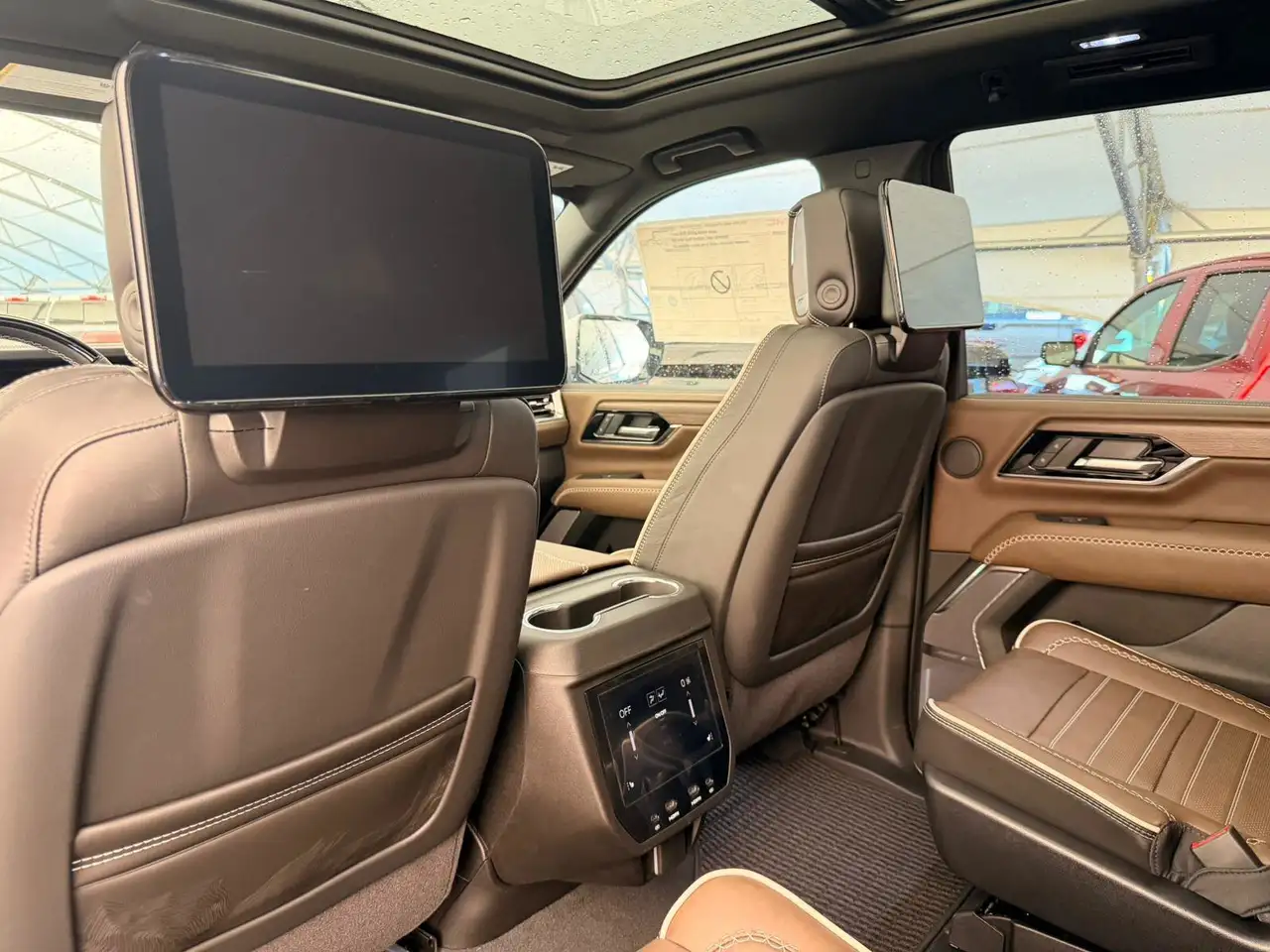 GMC Yukon снимка GMC Yukon