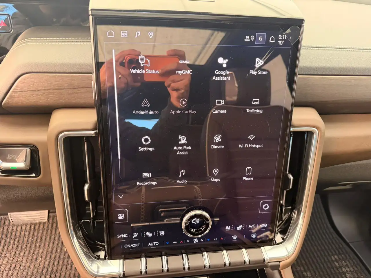 GMC Yukon снимка GMC Yukon