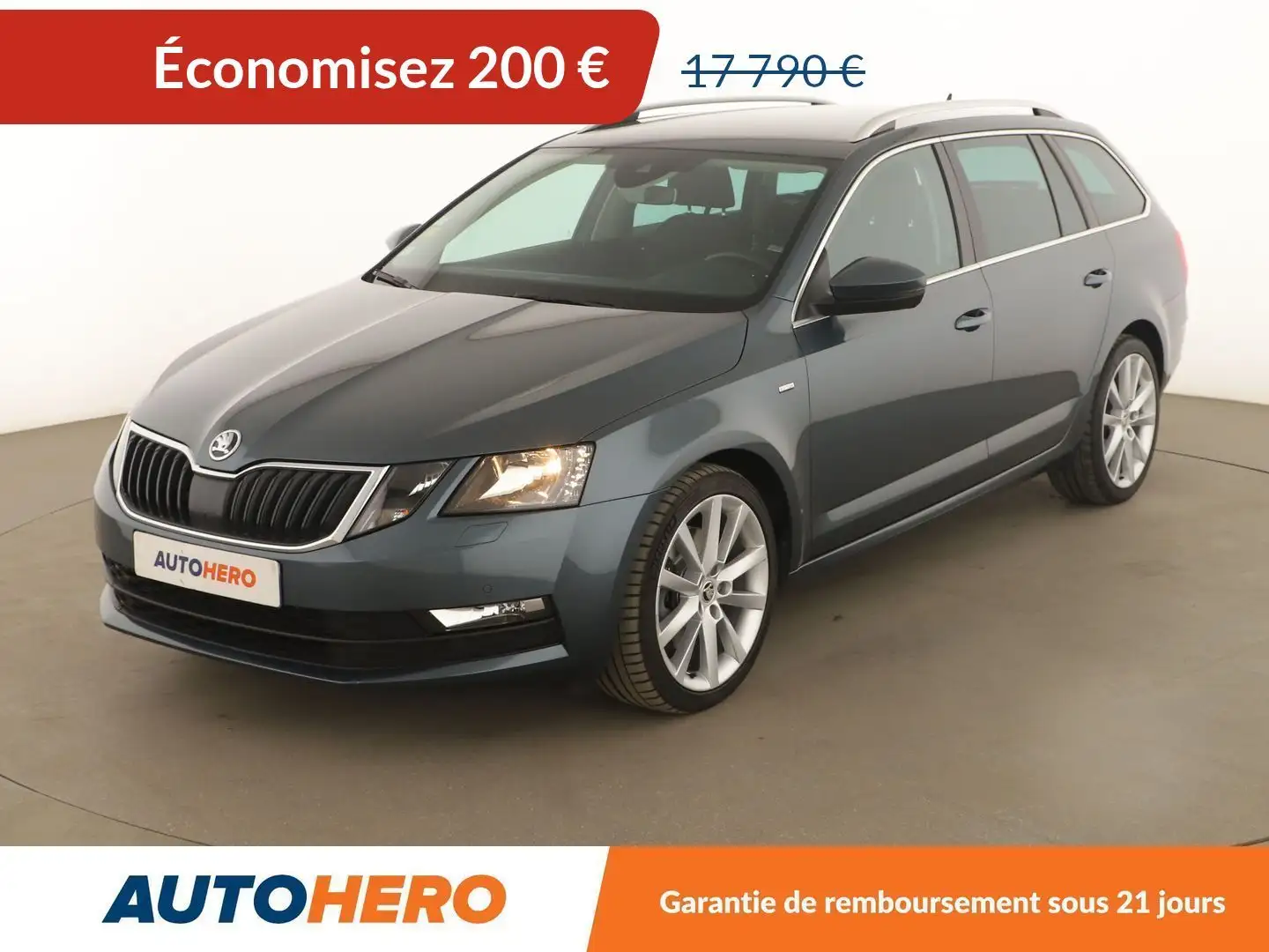 Skoda Octavia Combi 2.0 TDI SRC Edition DSG7 Gris - 1
