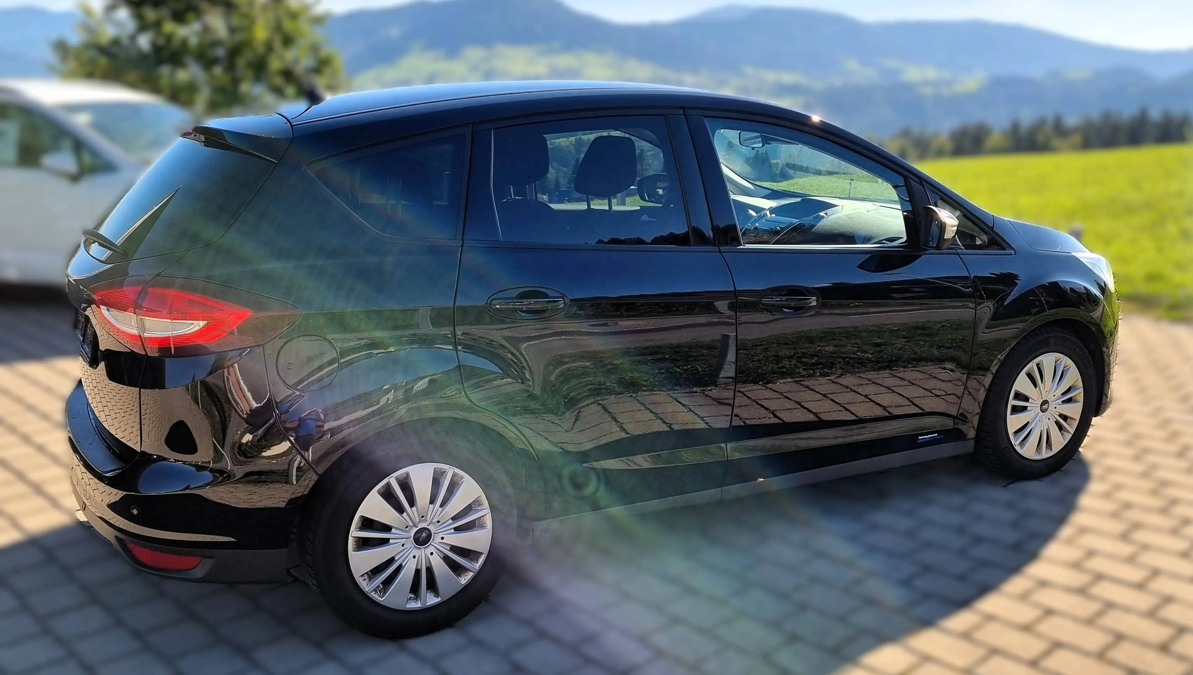 Ford C-Max + Sitzheizung + Unterbodenschutz — photo 6