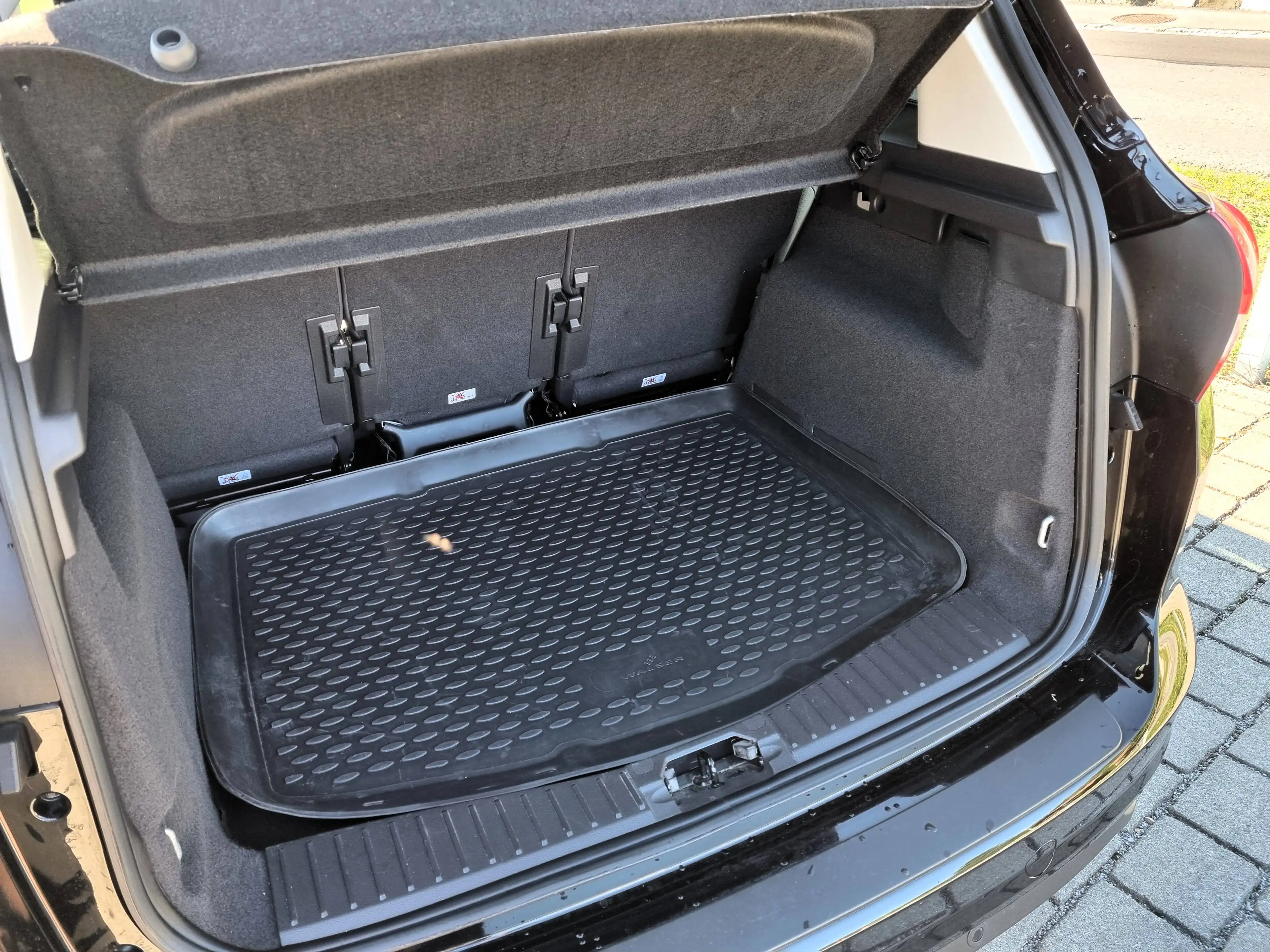 Ford C-Max + Sitzheizung + Unterbodenschutz — photo 12