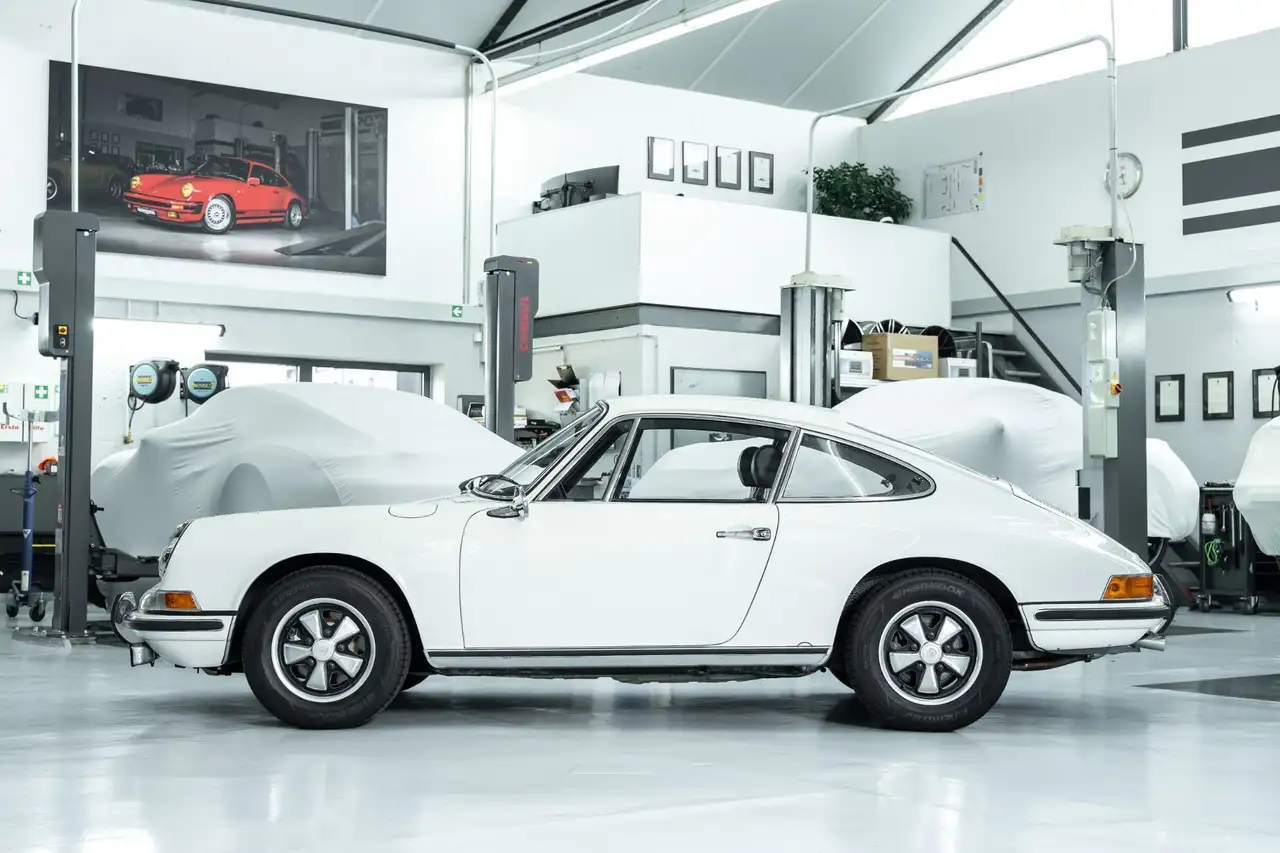 Porsche 911 T 2.0 / Schaltgetriebe / 3.Hd, foto 4