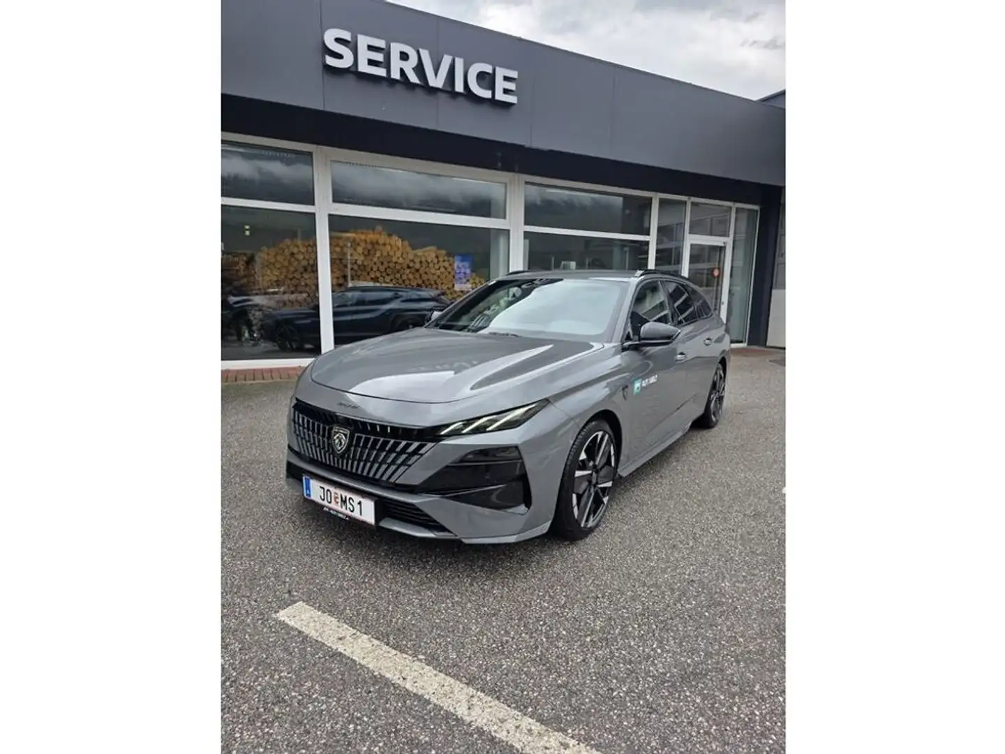 Peugeot 308 Hybrid 145 GT Grau - 1