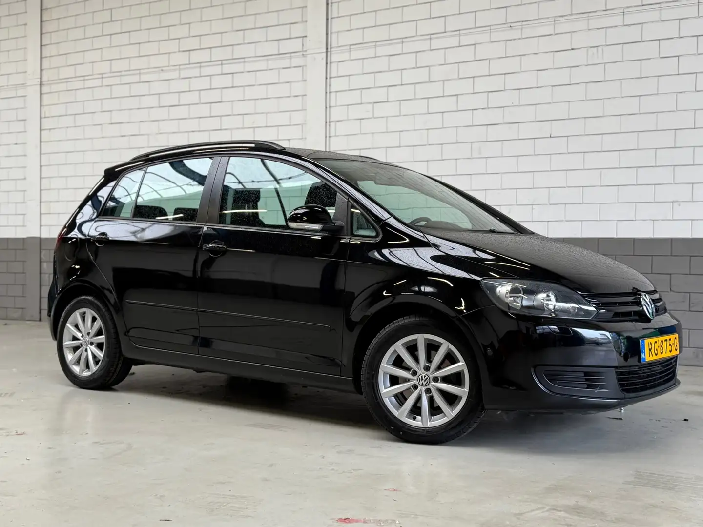 Volkswagen Golf Plus 1.4 Trendline Schwarz - 1