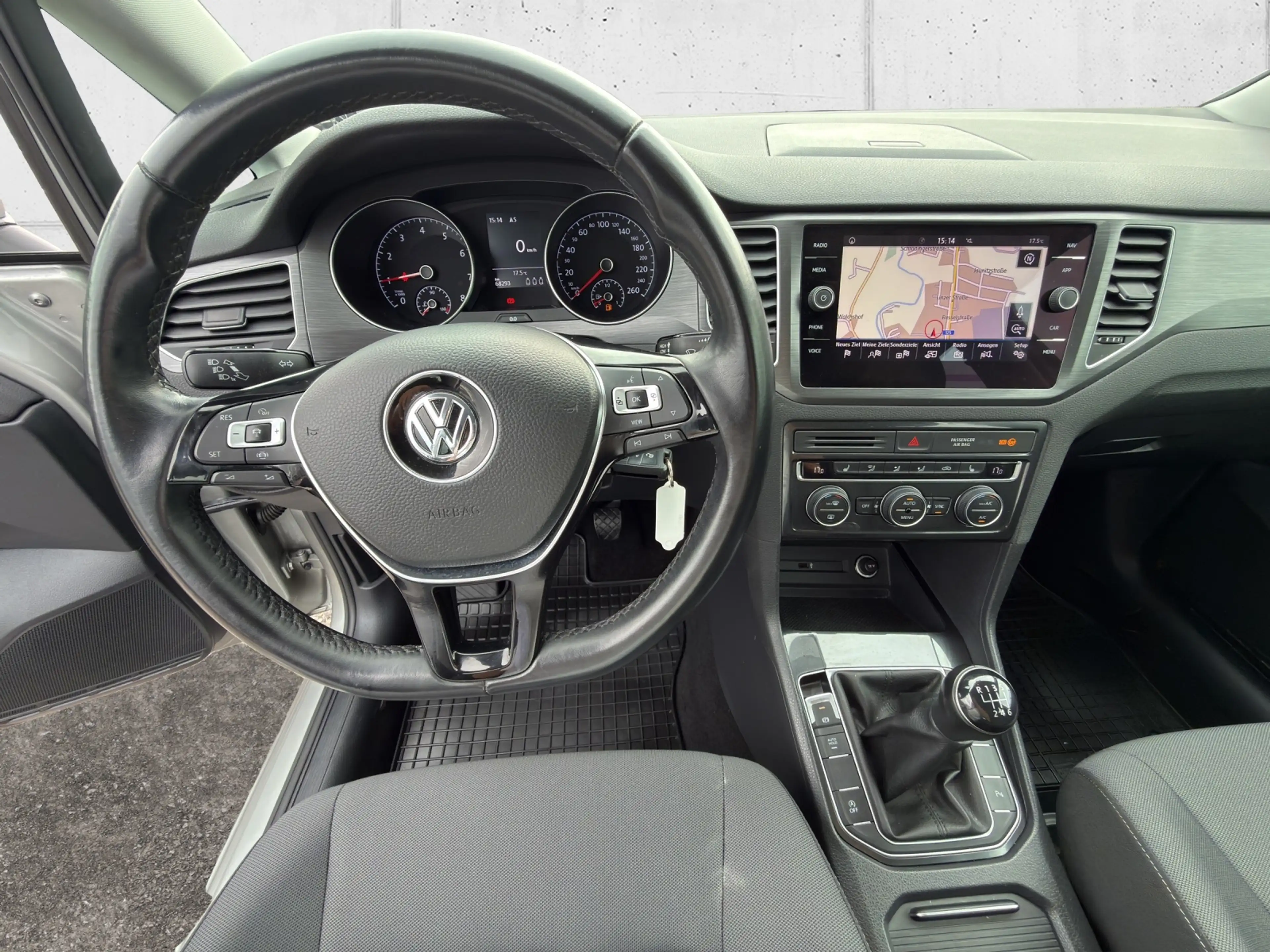 Volkswagen Golf Sportsvan 1,0 TSI Comfortline 5t. — photo 5