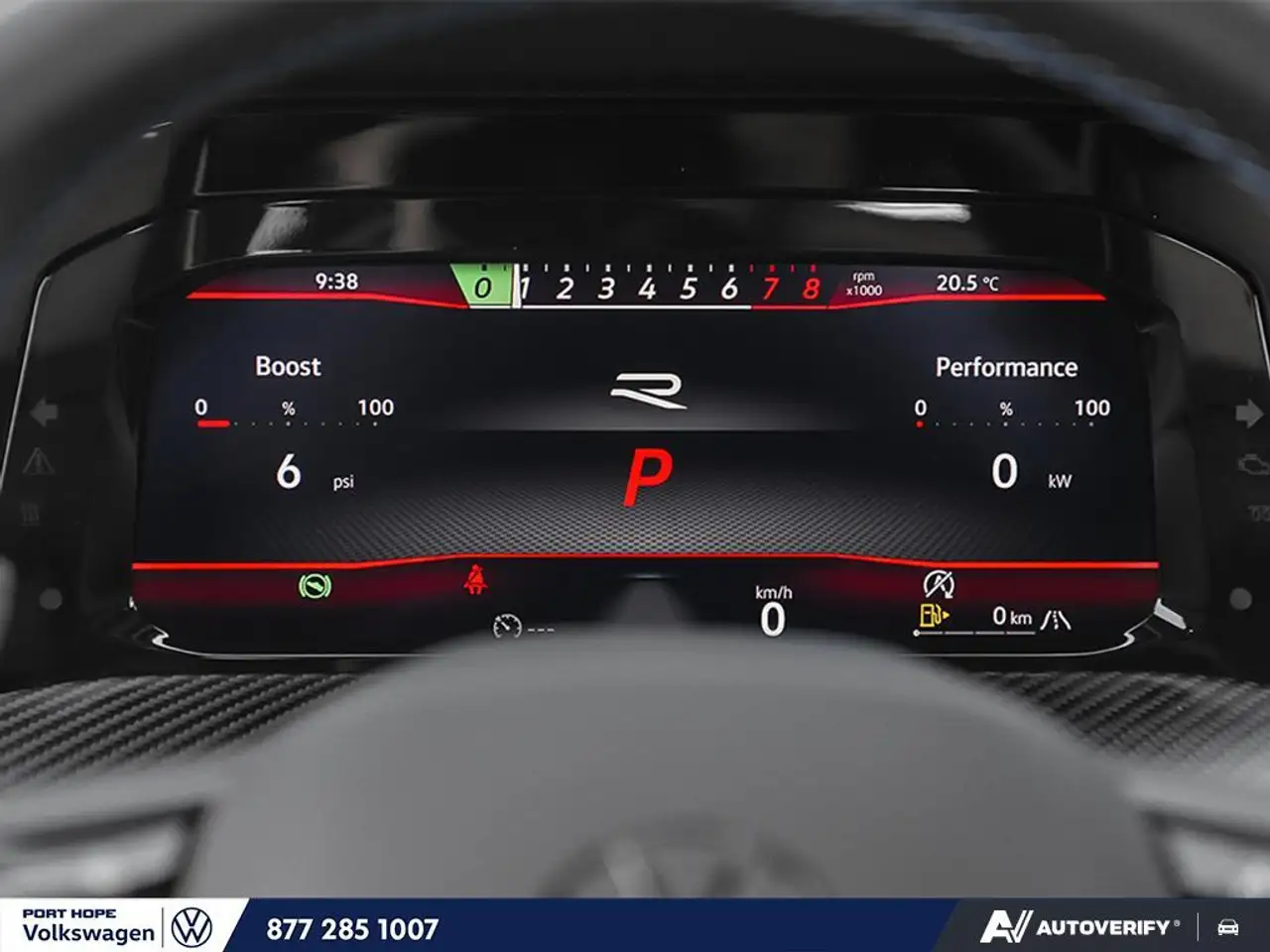 Volkswagen Golf R снимка Volkswagen Golf R