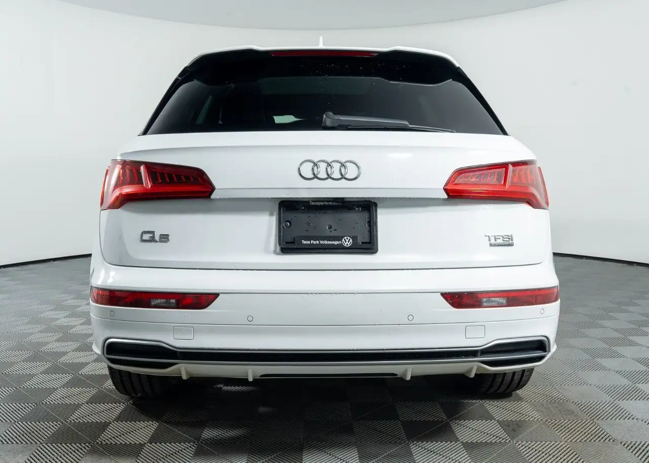 Audi Q5 снимка Audi Q5