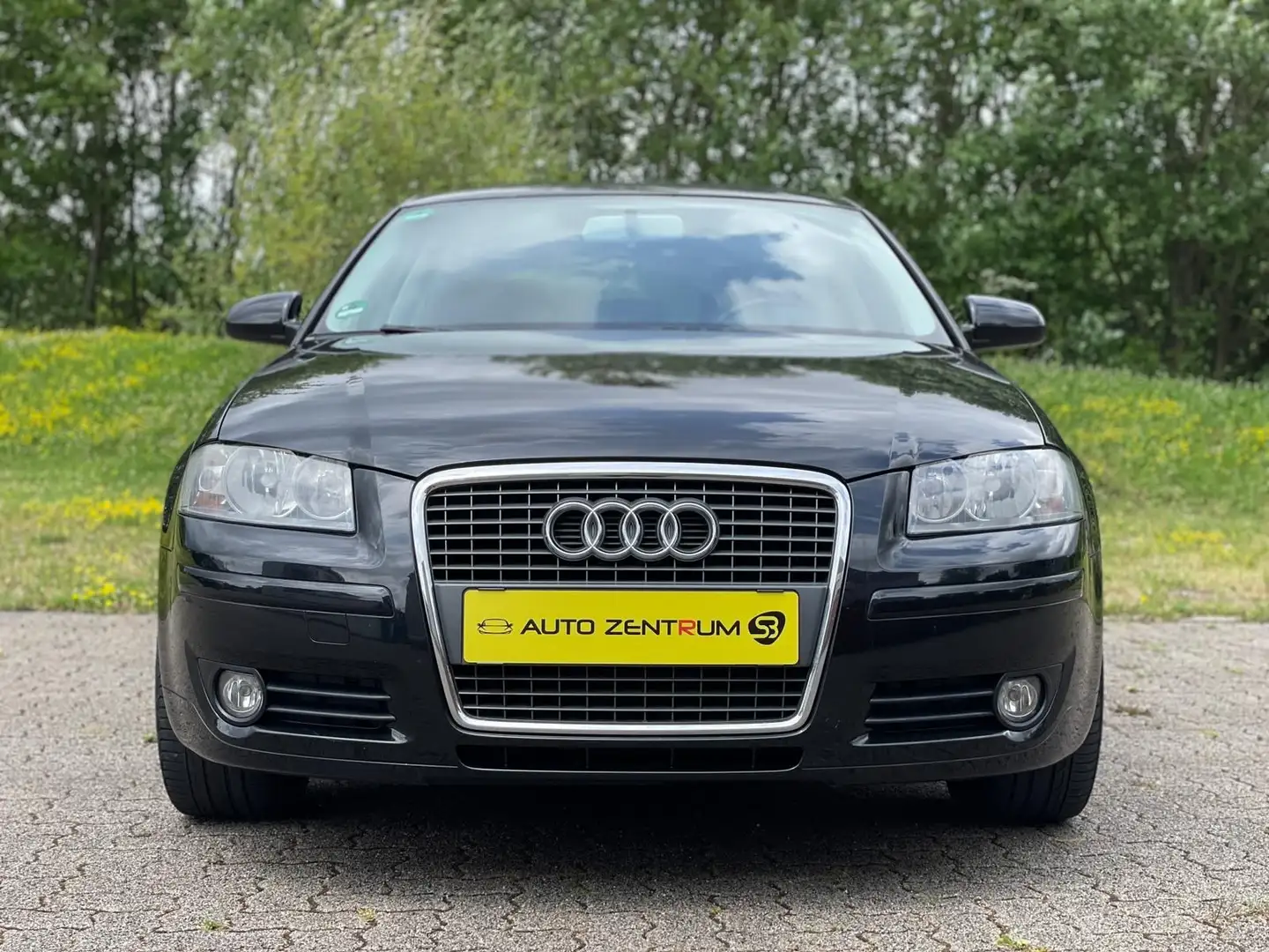 Audi A3 1.6 Attraction*KLIMA Schwarz - 1