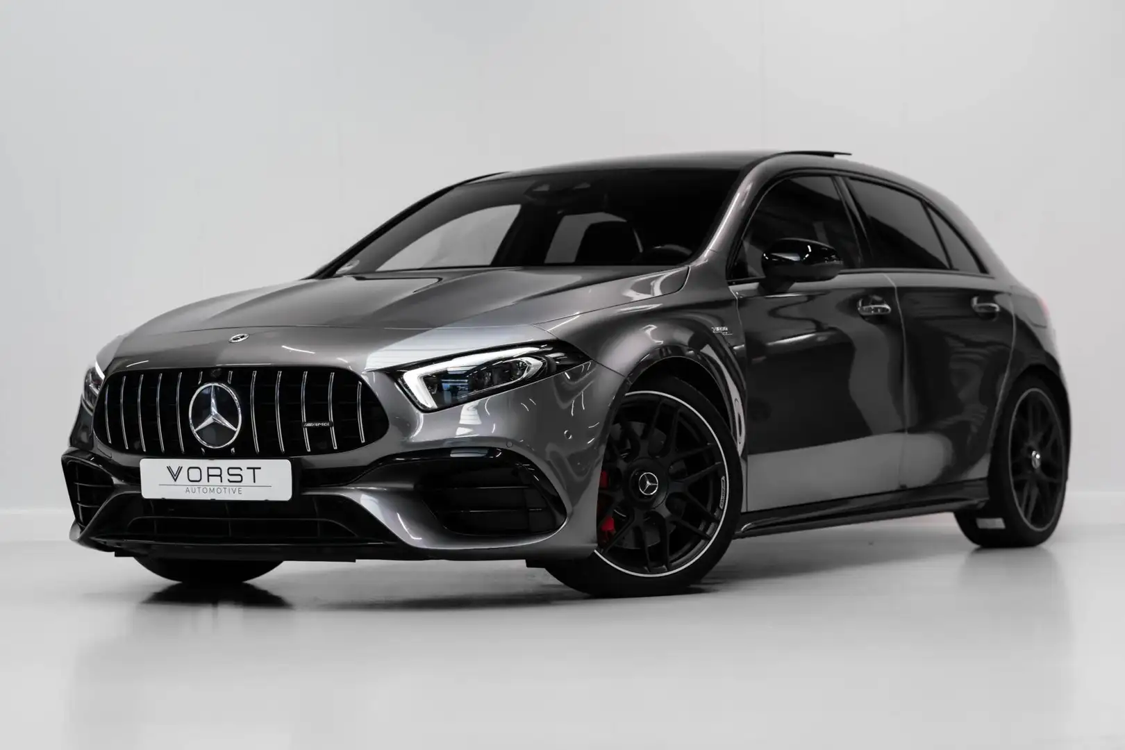 Mercedes-Benz A 45 AMG S 4MATIC+ Schaalstoelen Pano 360 Gris - 1