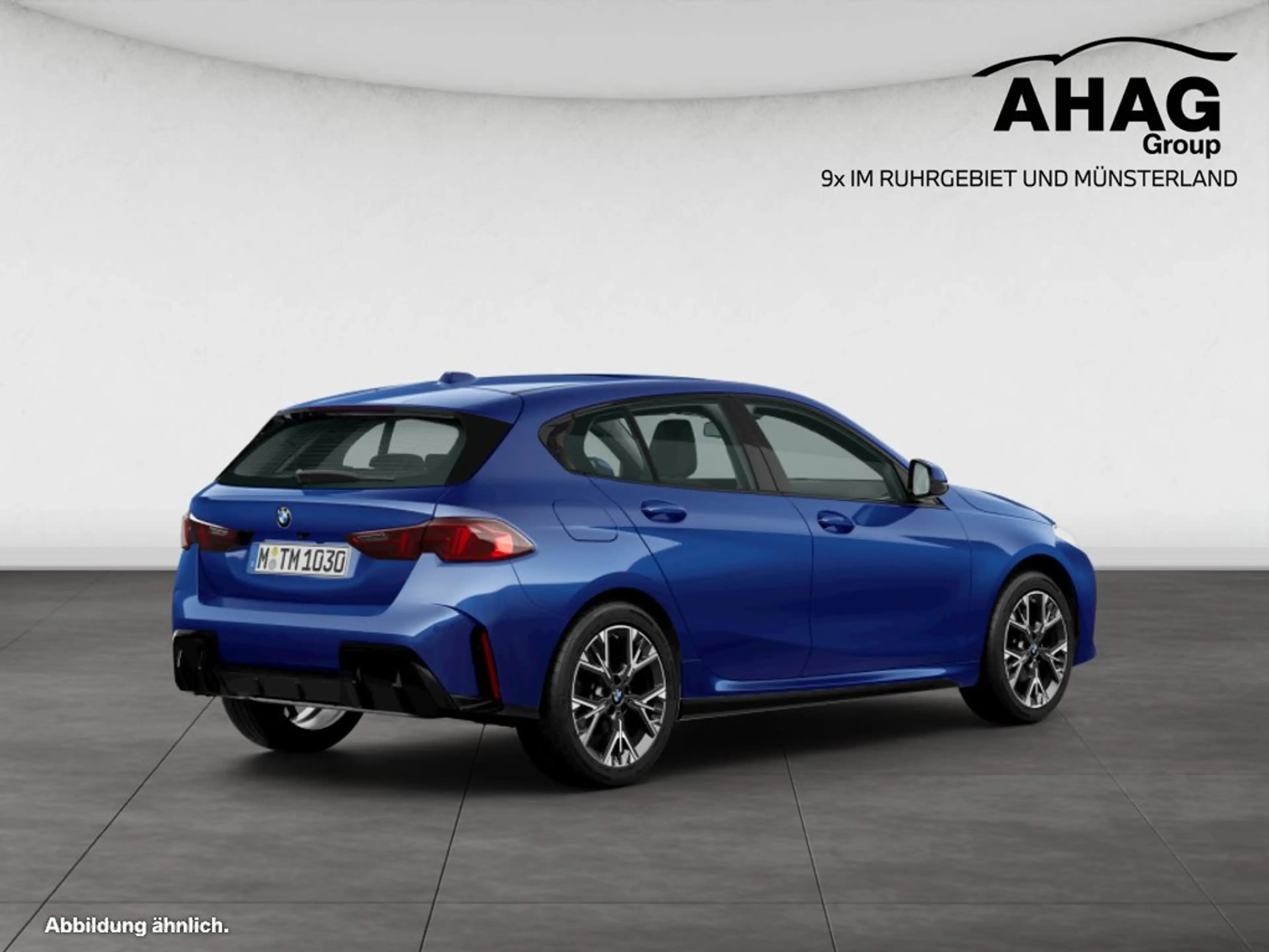 BMW 120 — photo 2