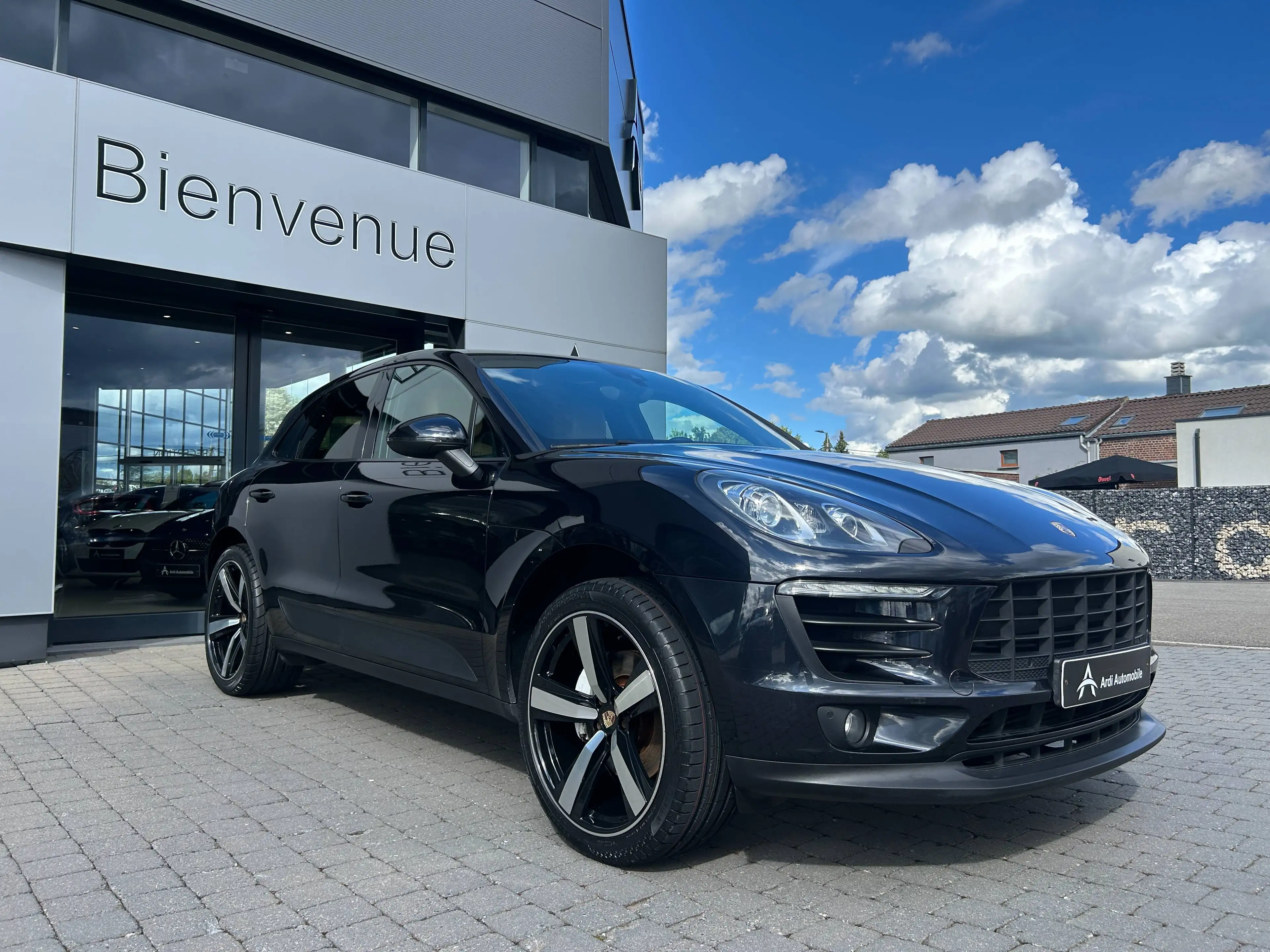 Porsche Macan 2.0 Turbo PDK *GARANTIE*CARPLAY*CUIR*SIEGES CHAUFF — photo 3
