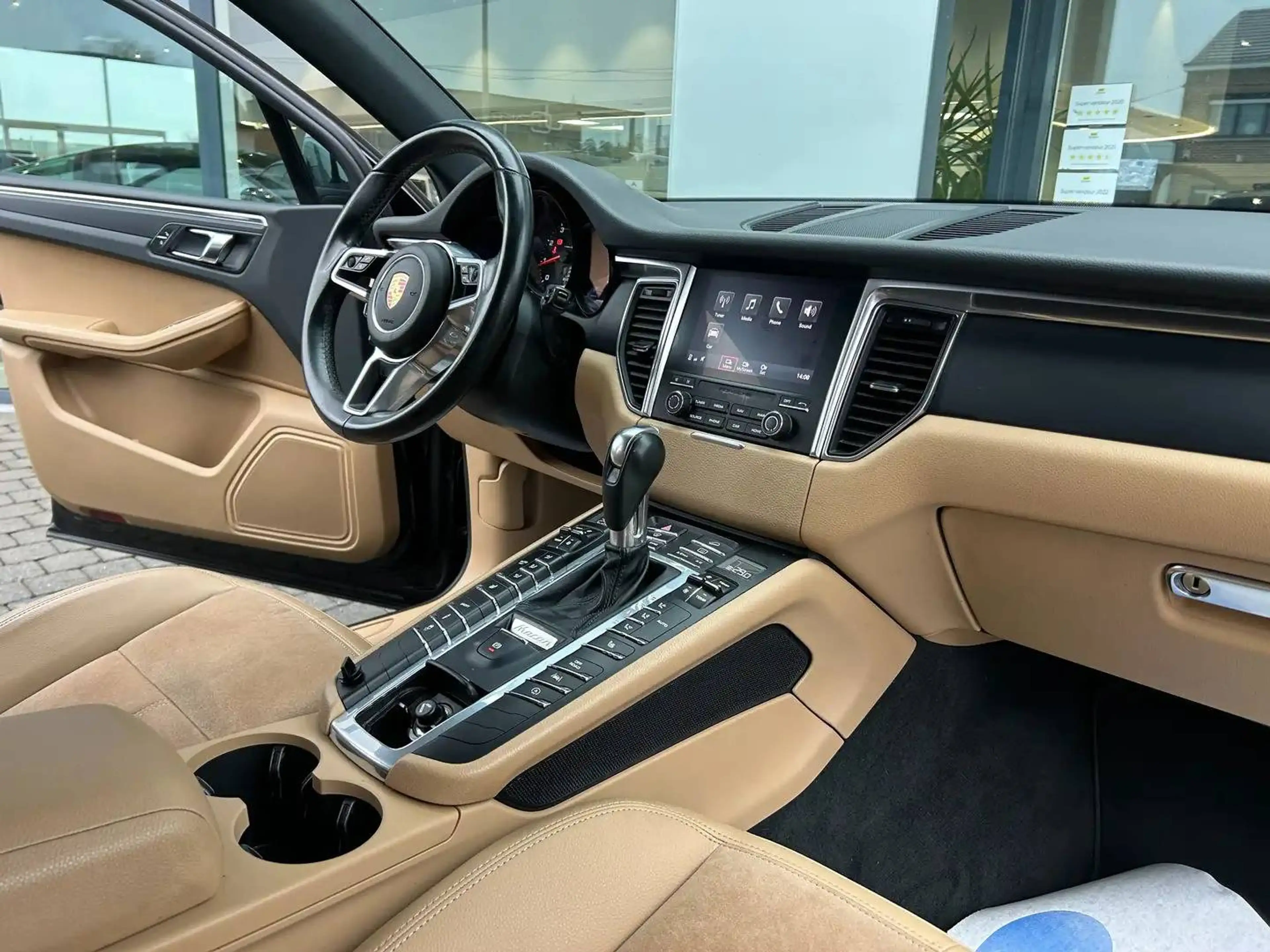 Porsche Macan 2.0 Turbo PDK *GARANTIE*CARPLAY*CUIR*SIEGES CHAUFF — photo 8