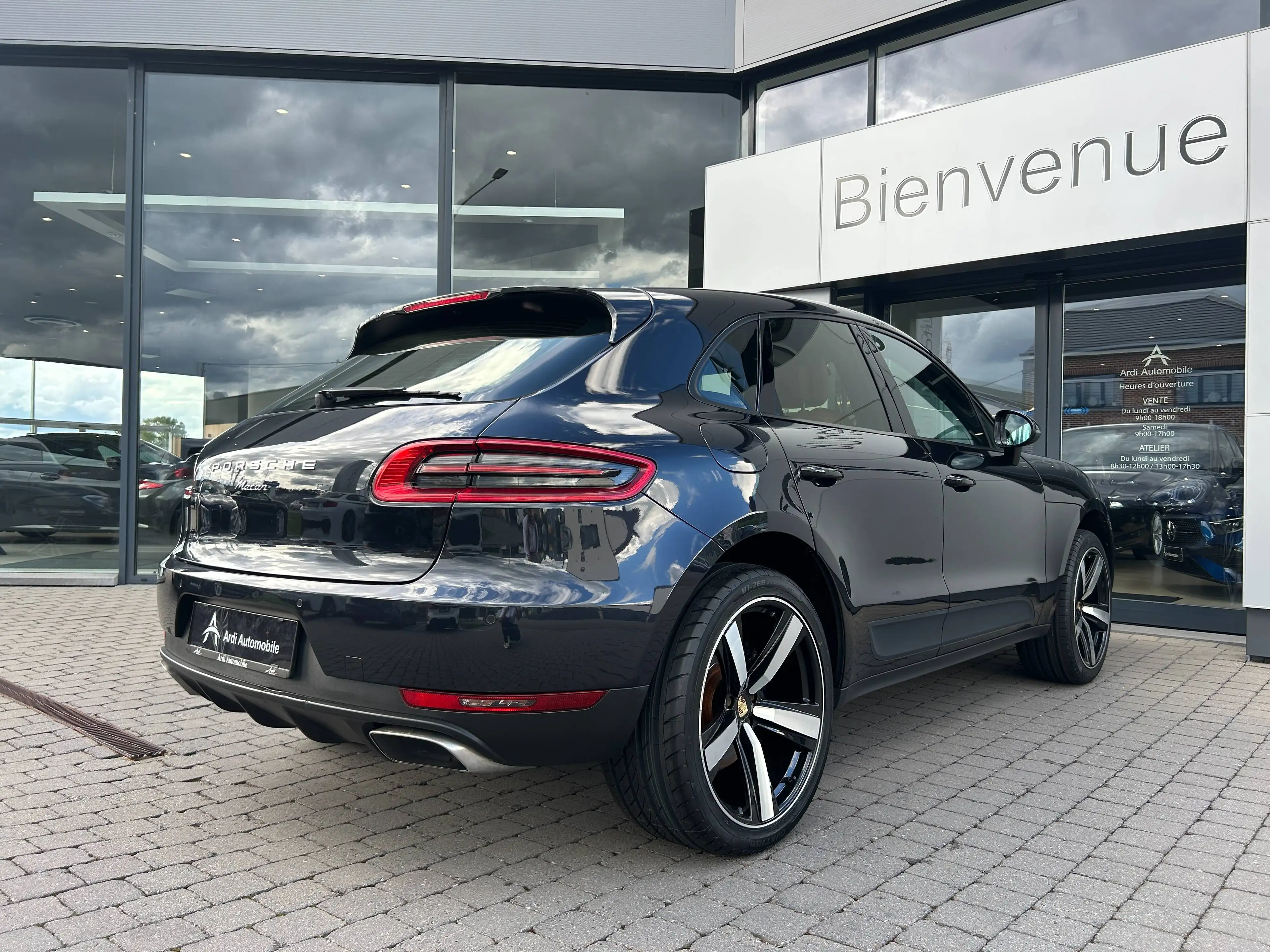 Porsche Macan 2.0 Turbo PDK *GARANTIE*CARPLAY*CUIR*SIEGES CHAUFF — photo 4