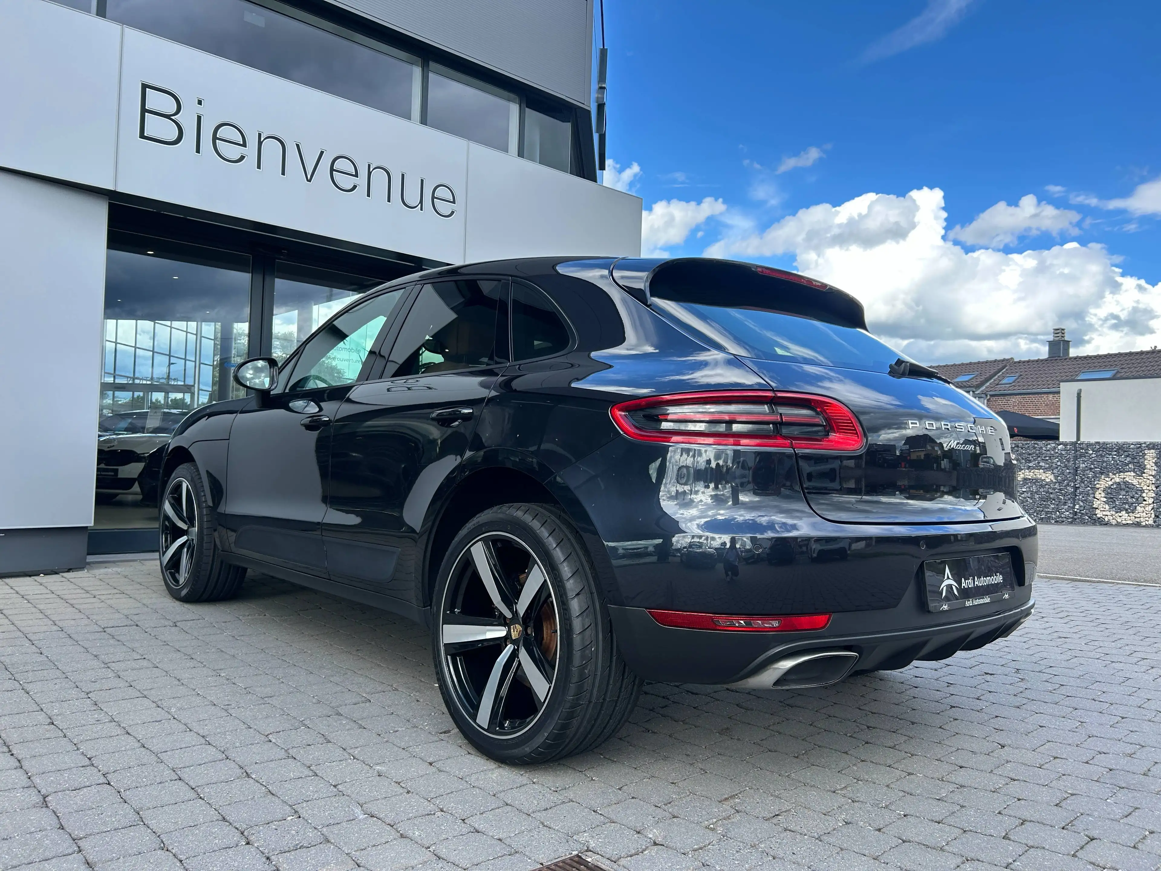 Porsche Macan 2.0 Turbo PDK *GARANTIE*CARPLAY*CUIR*SIEGES CHAUFF — photo 6