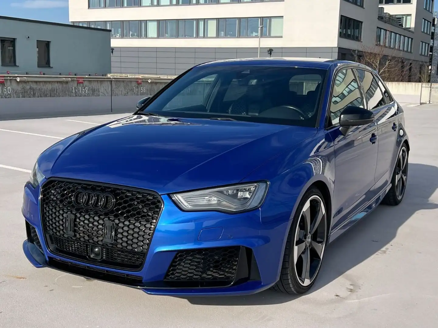 Audi RS3 Sportback quattro ACC*Schalensitze*exclusive Azul - 2