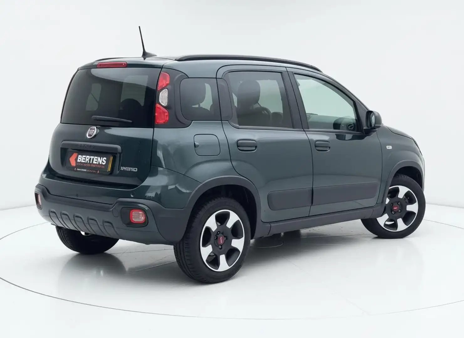 Fiat Panda 1.0 Hybrid RED Cross | Apple carplay | Climate con Grün - 2