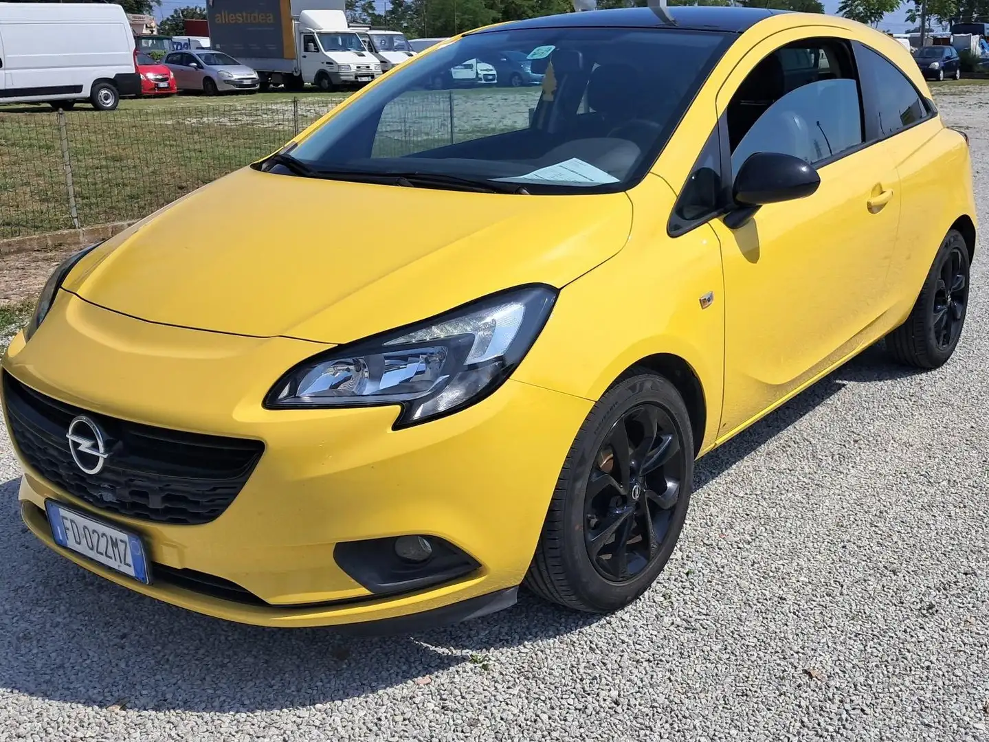 Opel Corsa Corsa V 2015 3p 1.4 b-Color Gpl 90cv Jaune - 1