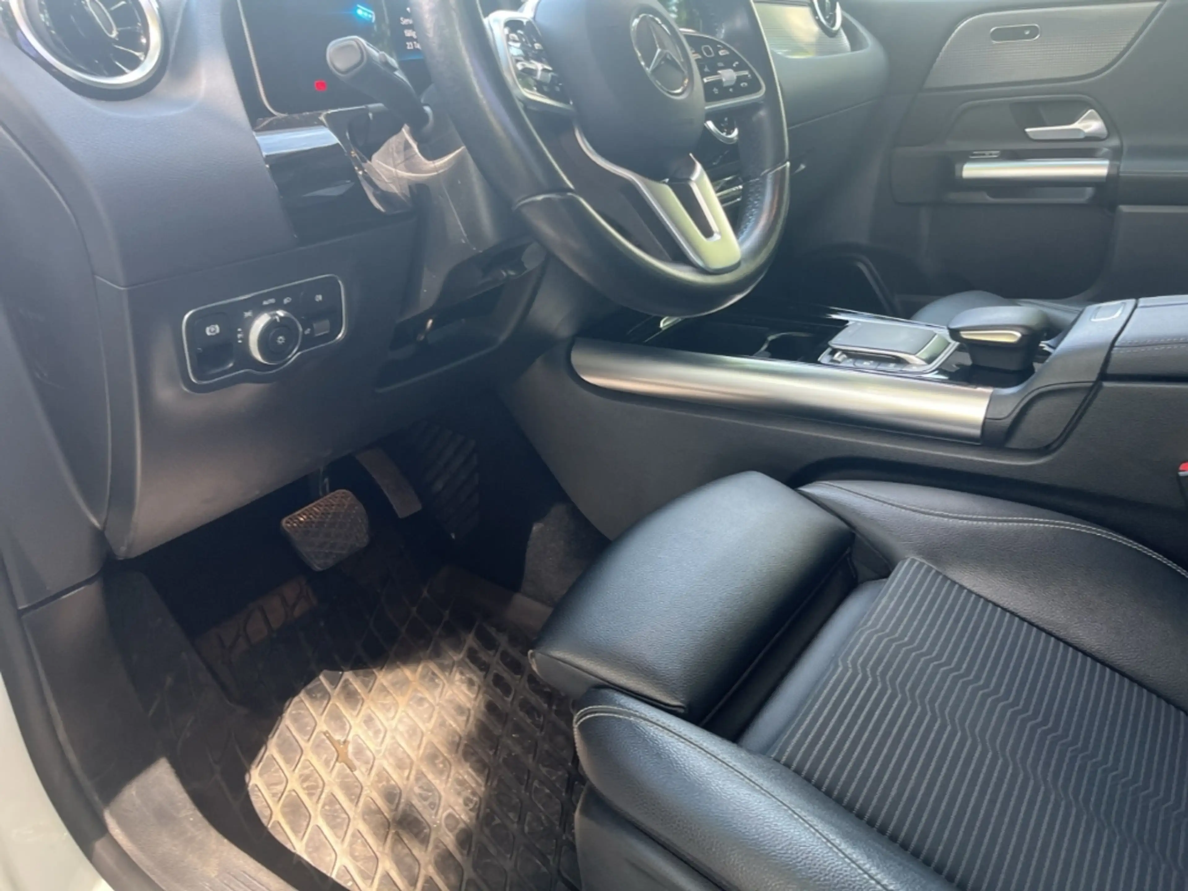 Mercedes-Benz B 200 d Progressive/Navigation/LED/Kamera/SHZ — photo 11