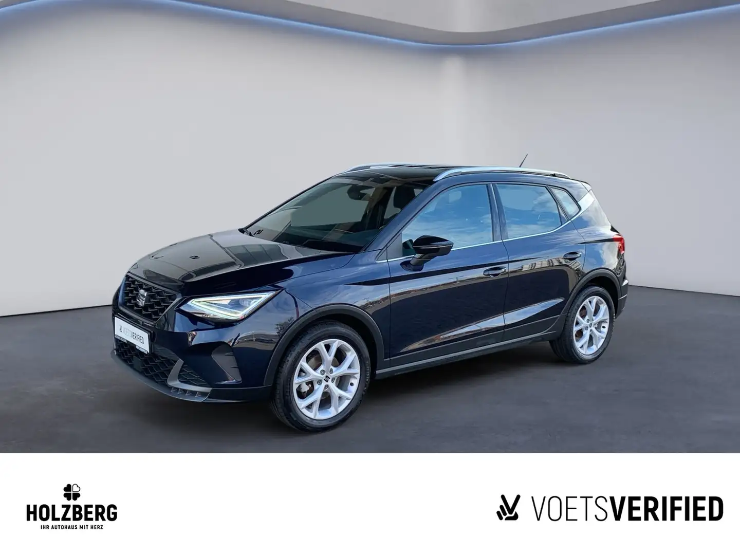 SEAT Arona 1.0 TSI FR AHK+NAVI+LED Blau - 1