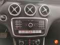 Mercedes-Benz A 200 d Rojo - thumbnail 12
