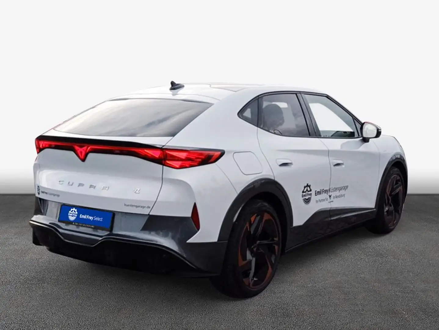 CUPRA Tavascan 250 kW/77kWh 4Drive VZ PANO NAV 4x SHZ Alb - 2