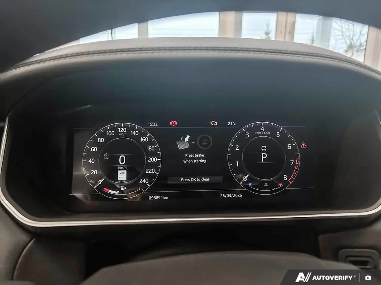 Land Rover Range Rover Sport снимка Land Rover Range Rover Sport