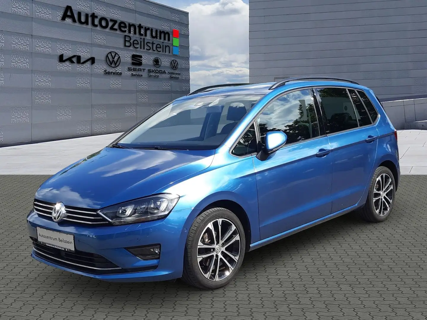Volkswagen Golf Sportsvan VII 1,2 TSI Allstar BMT Blauw - 1