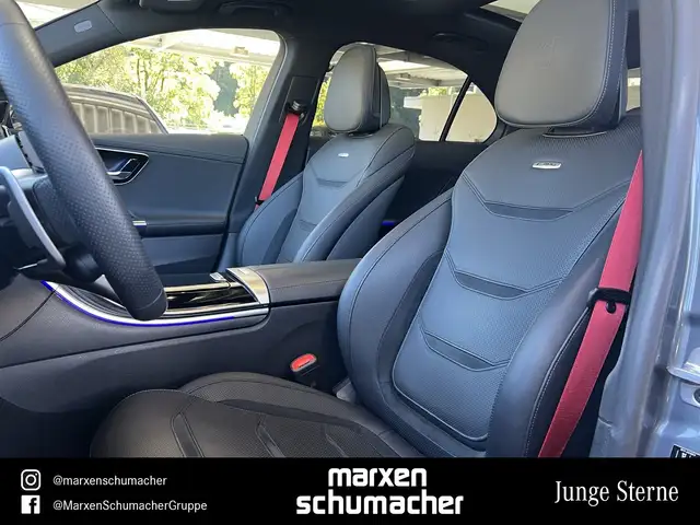 Mercedes-Benz C-Class view 14