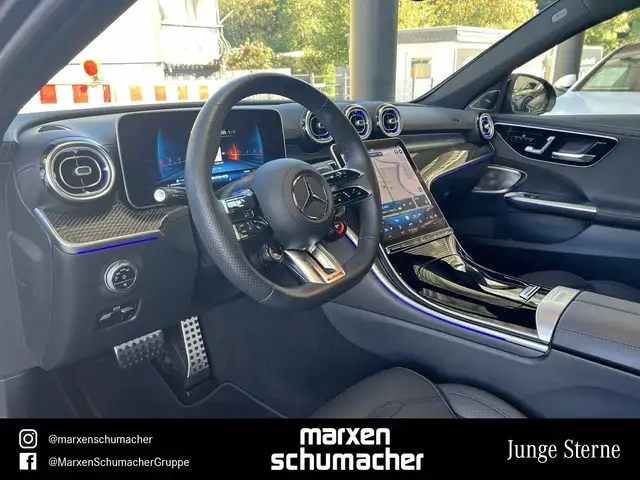 Mercedes-Benz C-Class view 13
