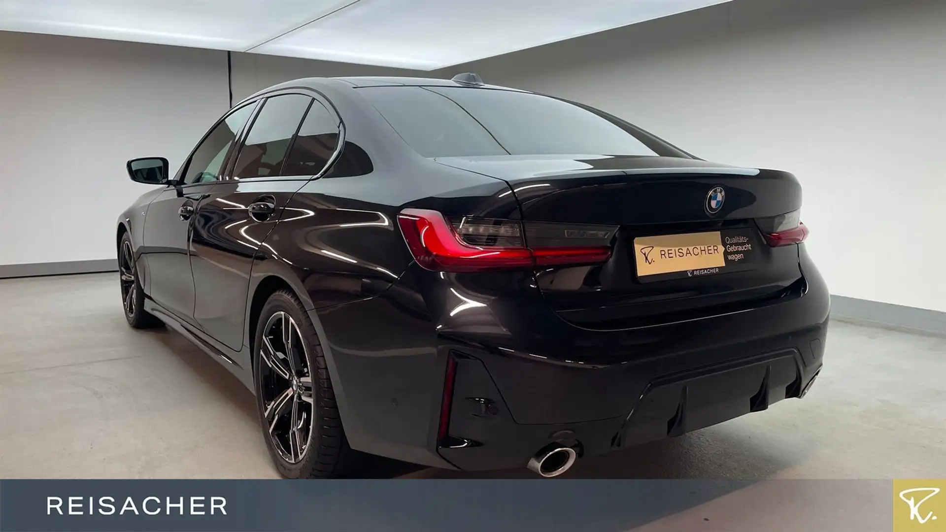 BMW 318 i A Lim M-Sport LCPlus,Widescreen,RFK,DA Schwarz - 2