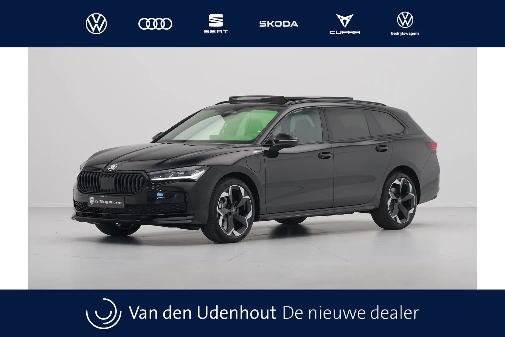 Skoda Superb Combi 1.5 TSI iV 204 6DSG Sportline Business Autom Zwart - 1