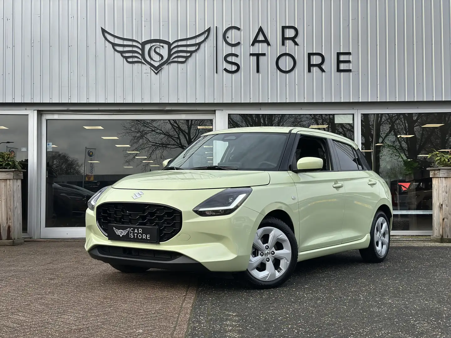 Suzuki Swift 1.2 Select Smart Hybrid |CARPLAY|CAMERA|LED|ST VWM Grün - 1