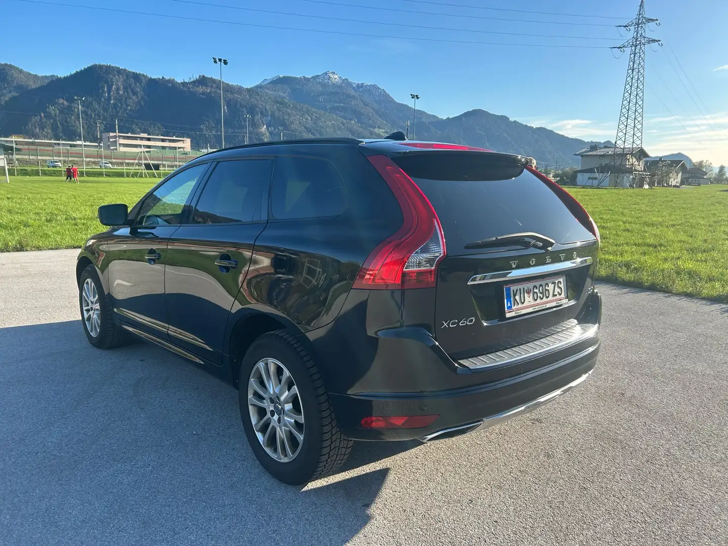 Volvo XC60 D4 Kinetic - 2